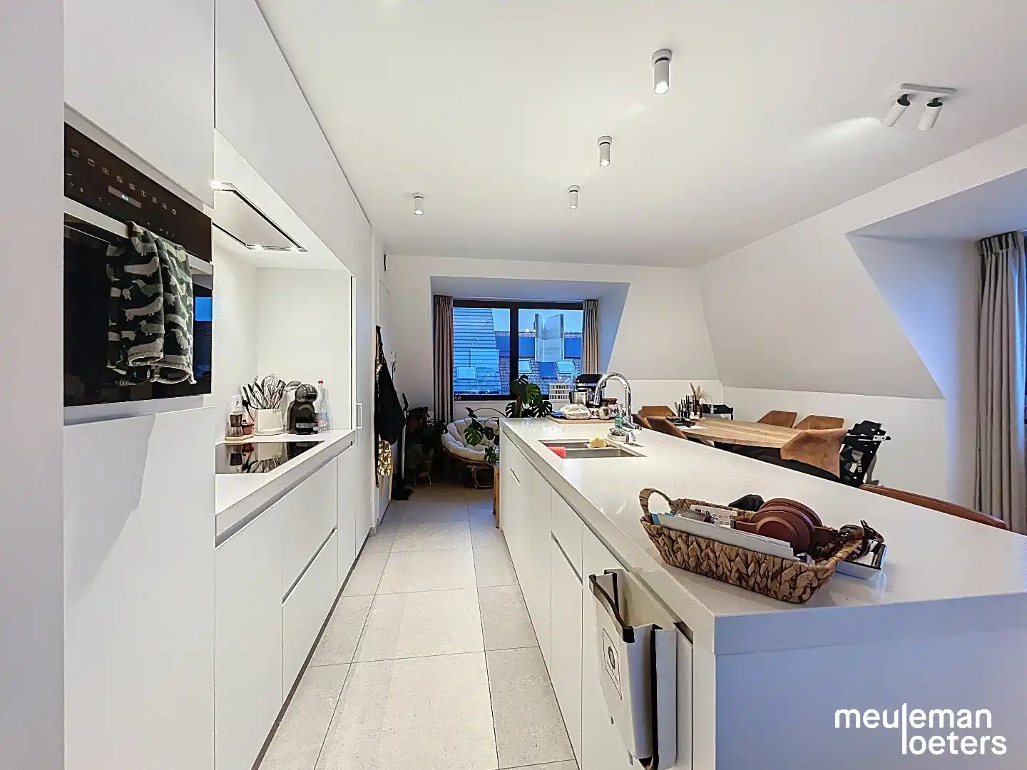 Prachtig appartement met  hoge afwerkingsgraad foto 4