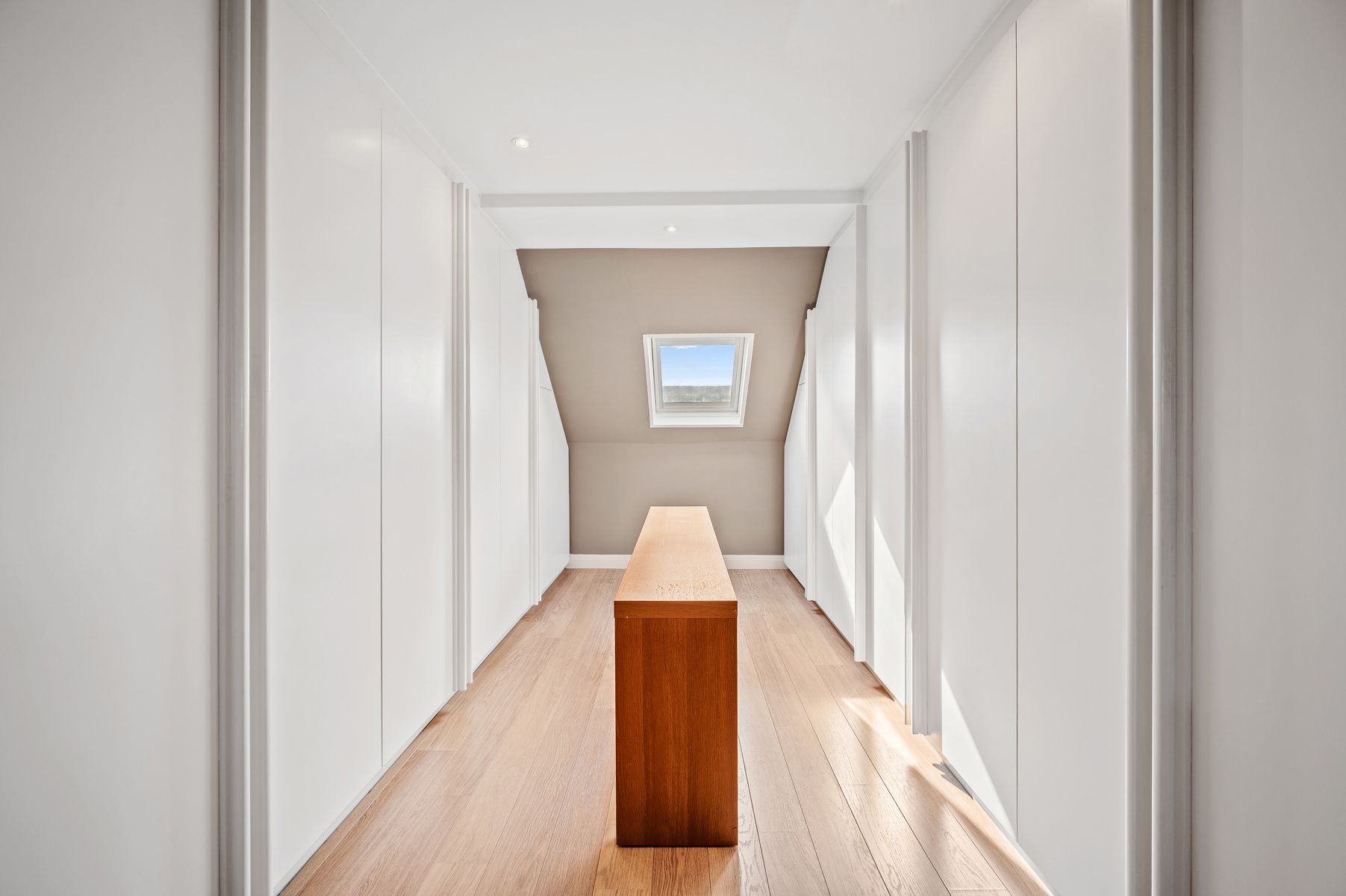 Herenhuis + handelsruimte + 7 autostaanplaatsen te MECHELEN foto 27