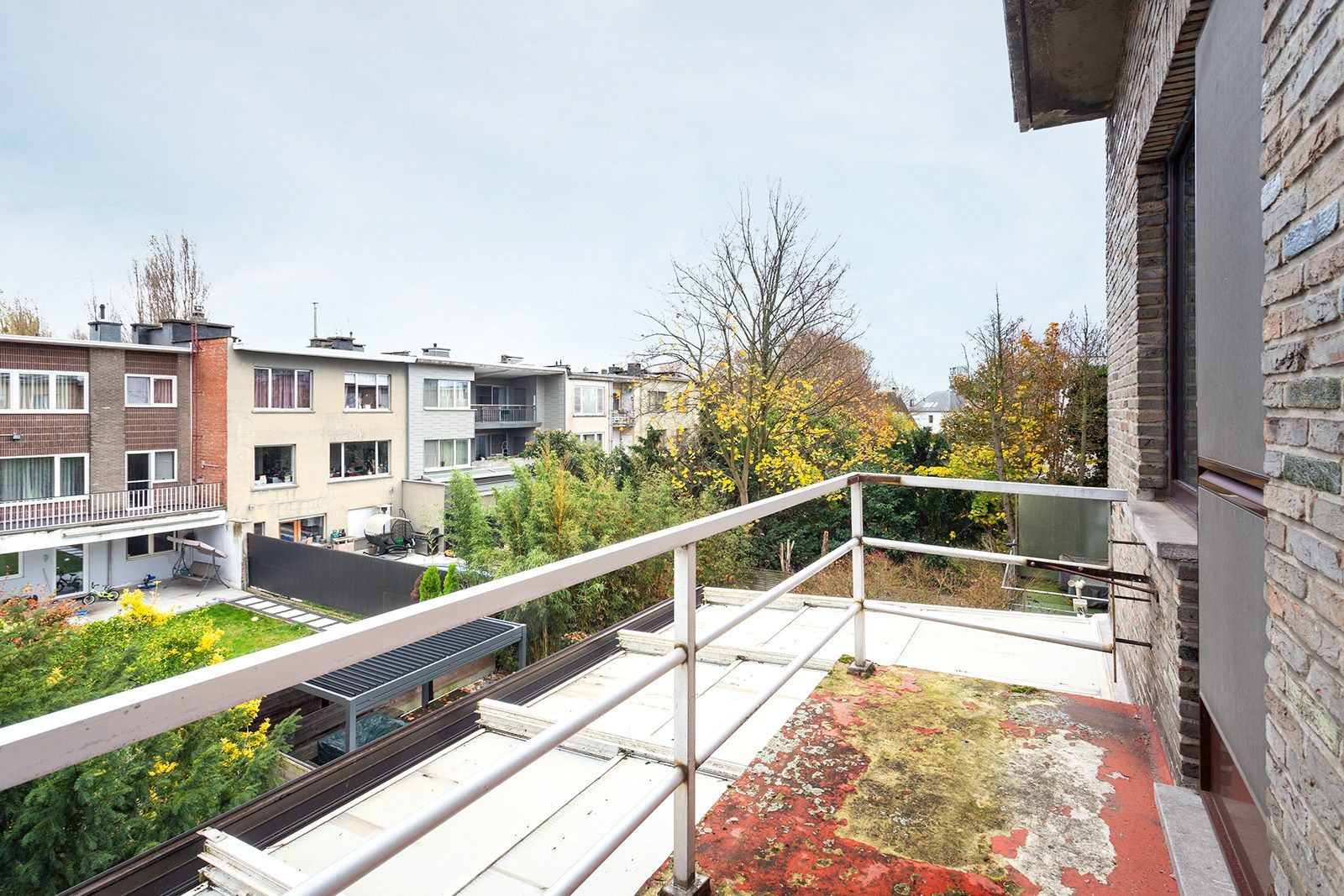 Lichtrijk 2-slaapkamerappartement in kleinschalig gebouw op Linkeroever foto 14