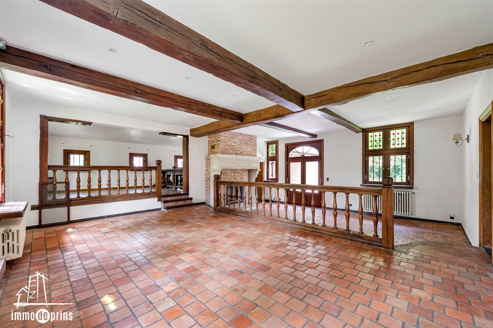 Ruime villa in residentiele wijk foto 15