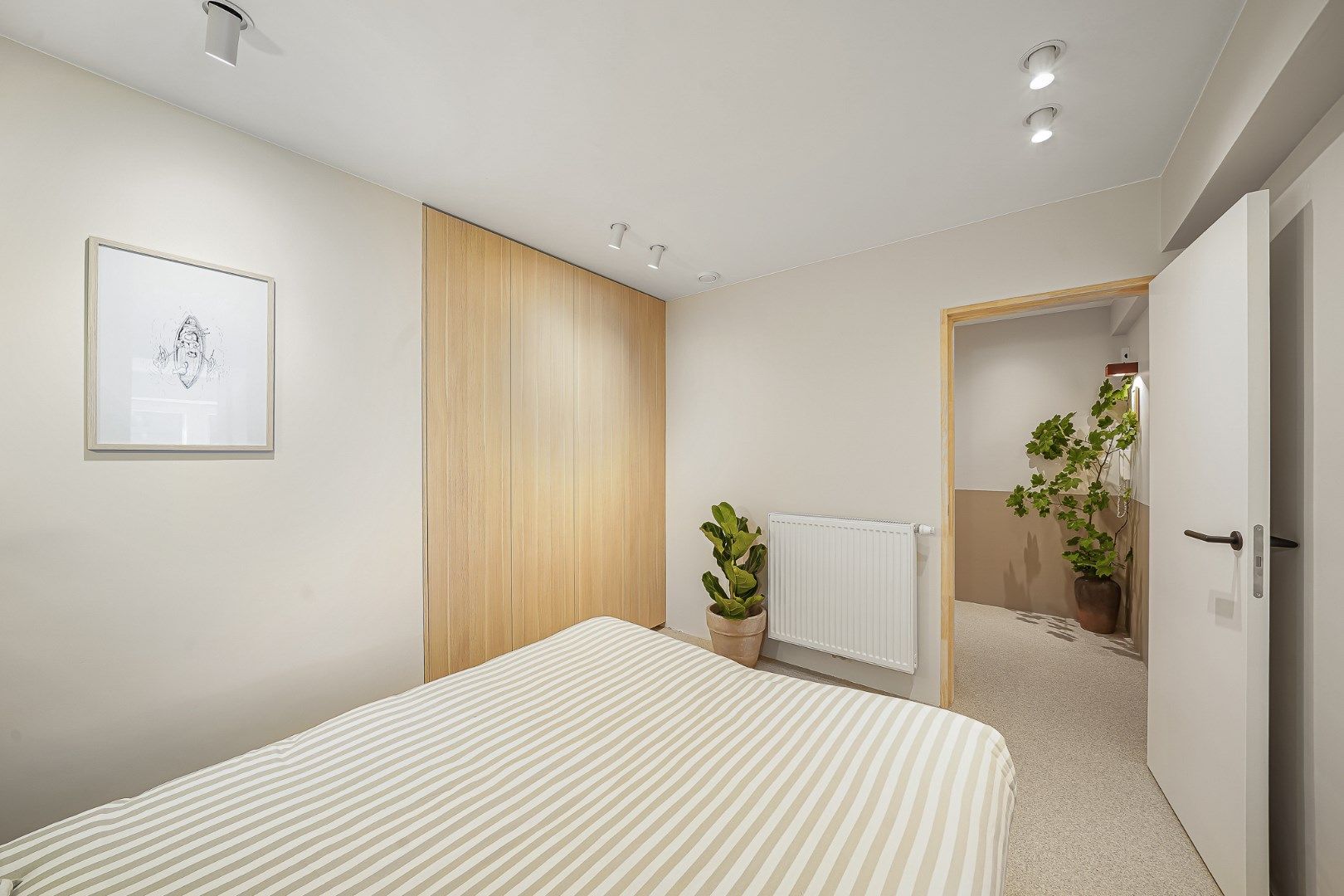 Luxueus gerenoveerd appartement met lateraal zeezicht foto 20