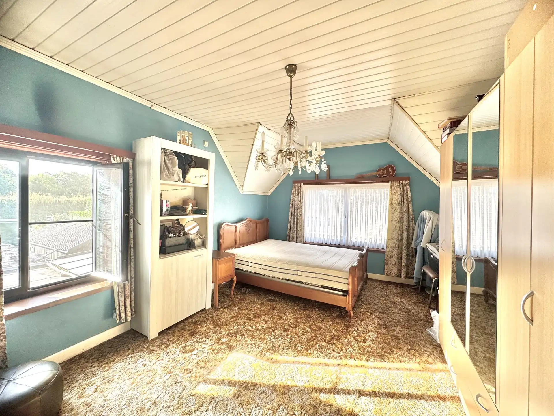 HALFOPEN WONING | 2 KAMERS |TERRAS | GARAGE | 208 M² foto 25