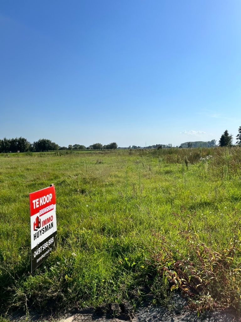 Zuidgericht perceel bouwgrond zonder bouwverplichting (LOT 3) foto 2