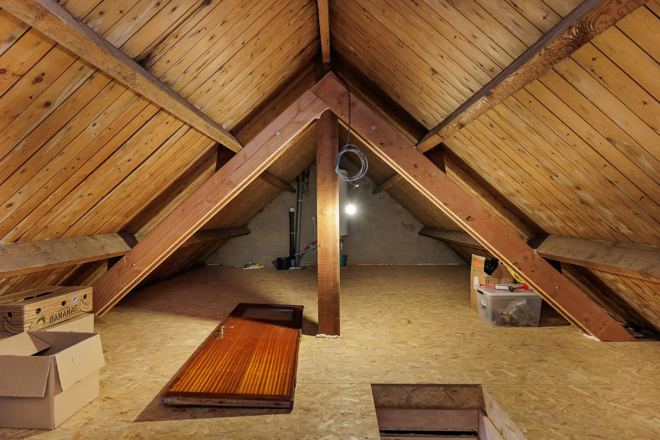 Ruime woning met 5 slpk, zonnige tuin & tal van mogelijkheden foto 28