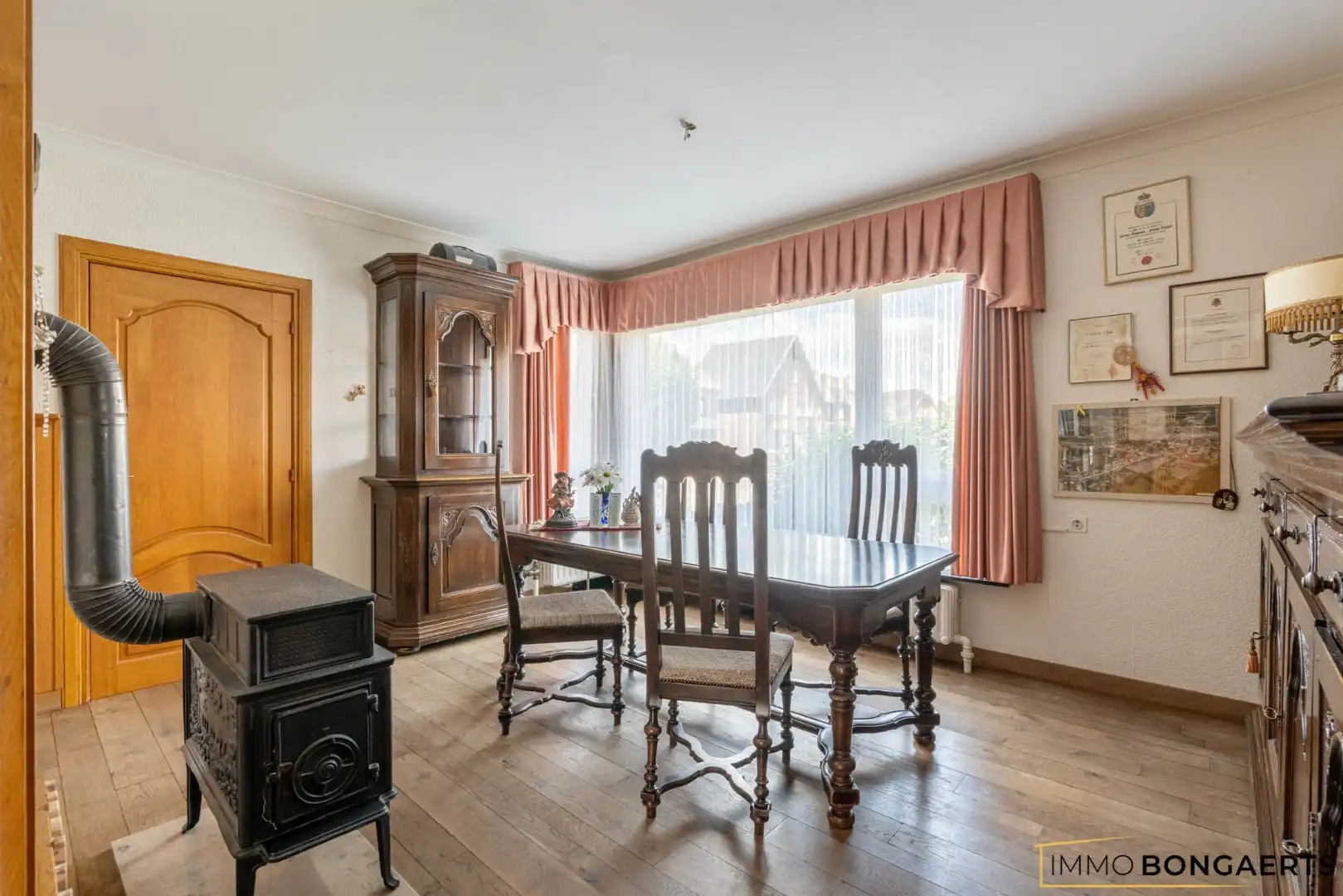 Ruime woning met 3 slaapkamers foto 3