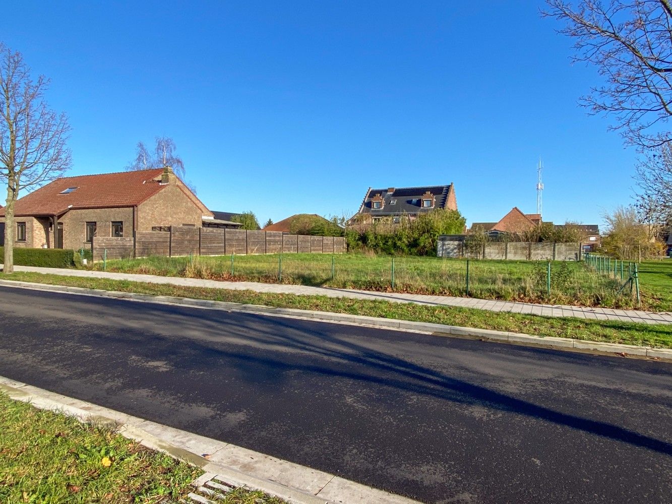Prachtig gelegen bouwgrond van 320m² voor HOB met garage te Berendrecht foto 6