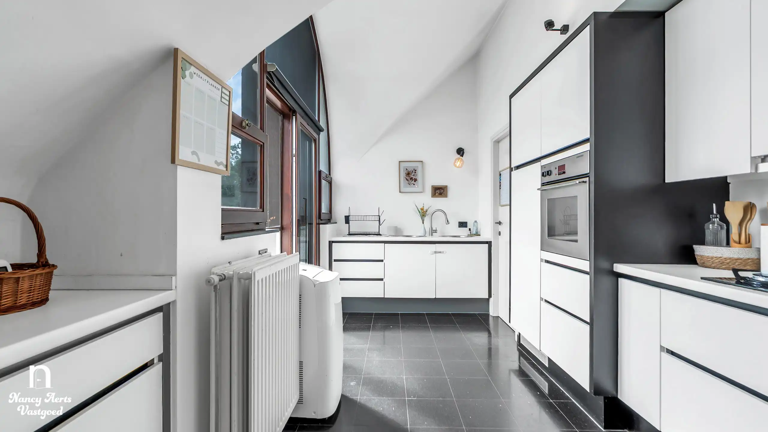 Lichtrijke duplex met open indeling en 3 slaapkamers foto 16