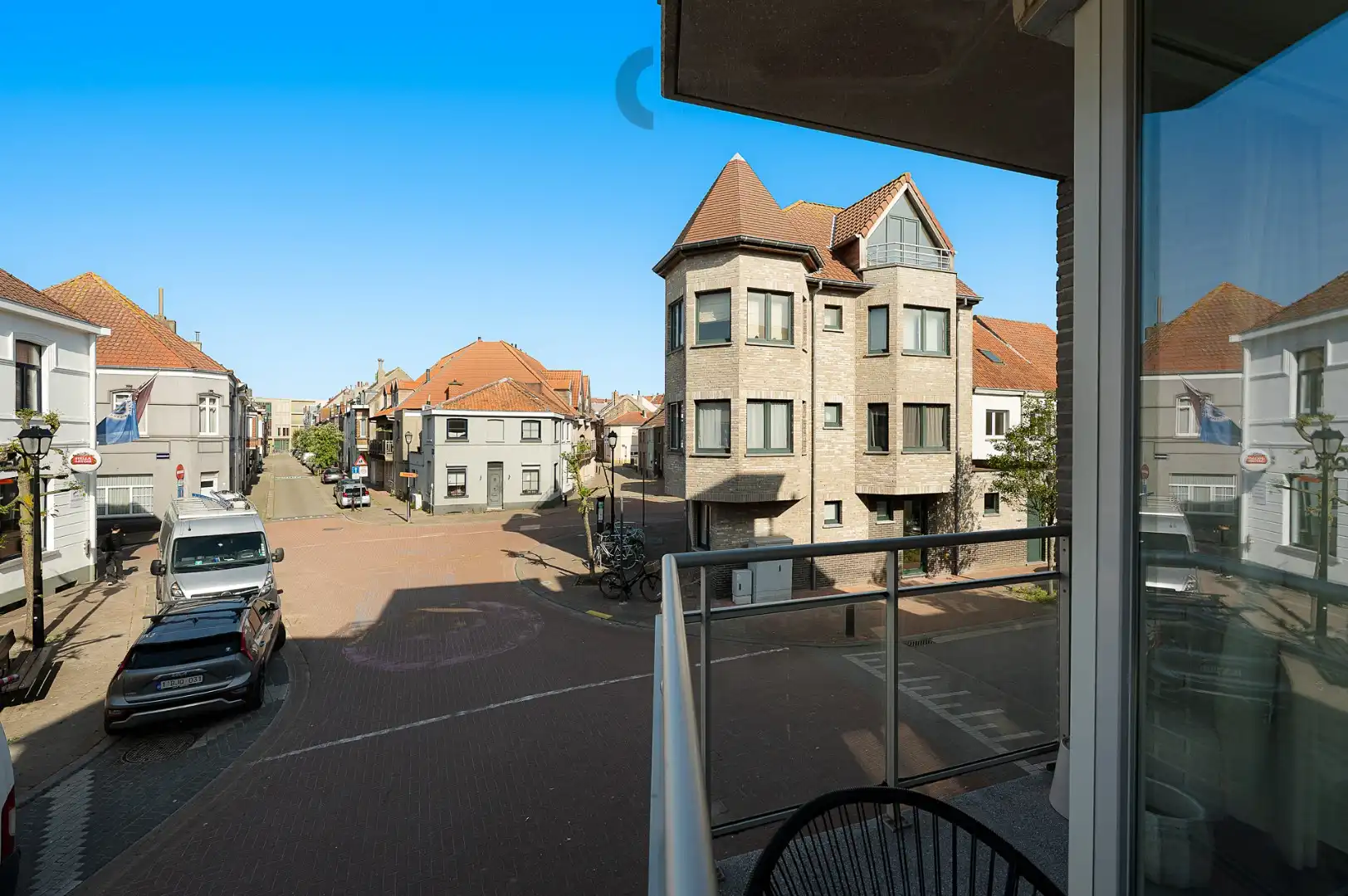 Zeer lichtrijk hoekappartement, gelegen vlakbij het strand te Heist-aan-Zee foto 15