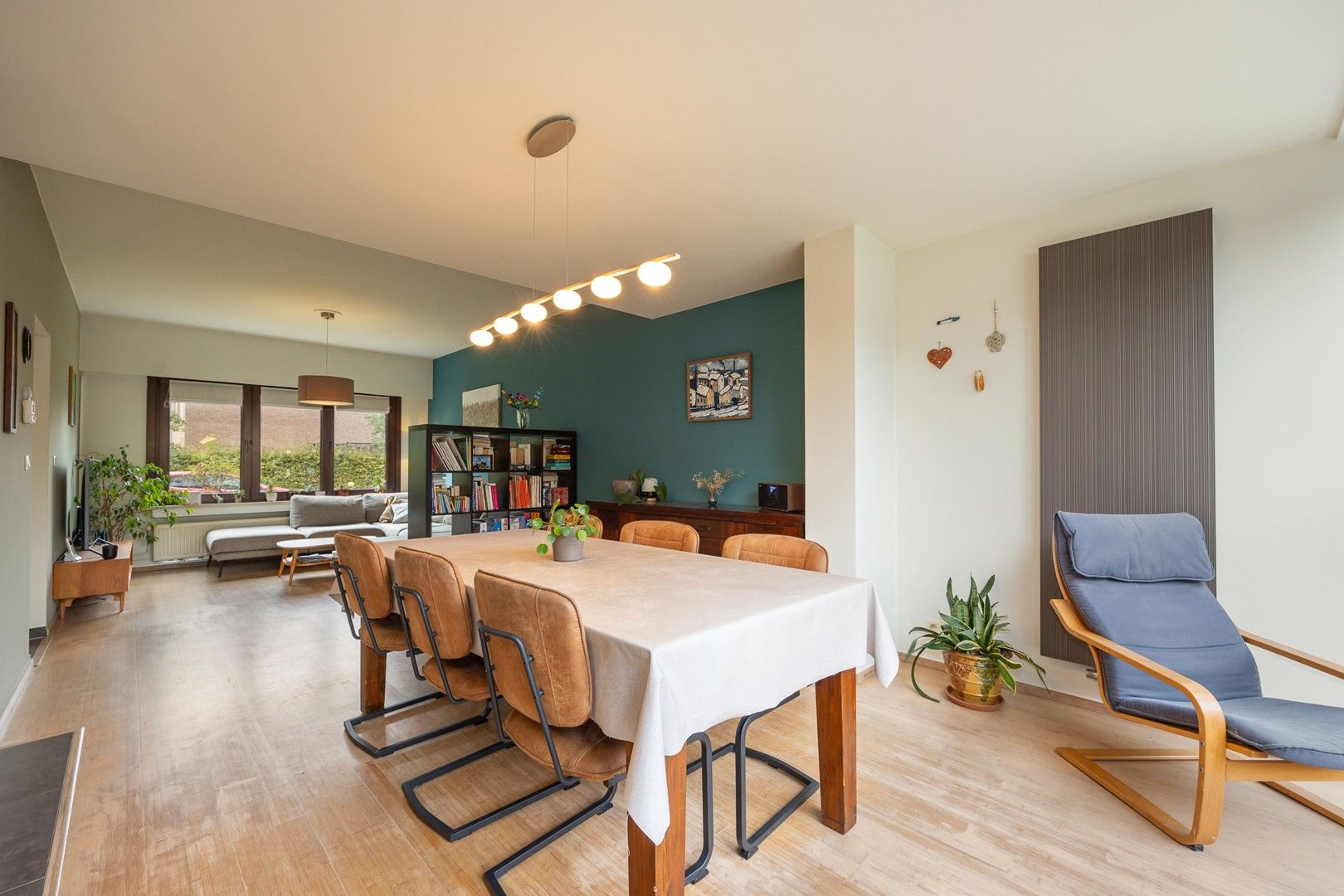 WONING MET TUIN EN GARAGE - 4 SLAAPKAMERS foto 6