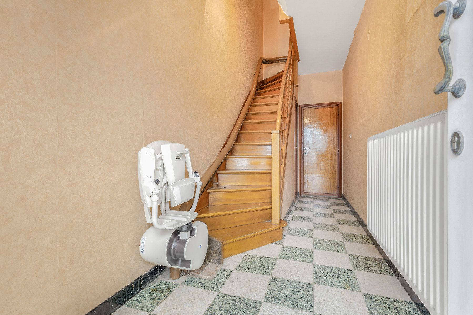 Gunstig gelegen woning met 3 slaapkamers en garage foto 5