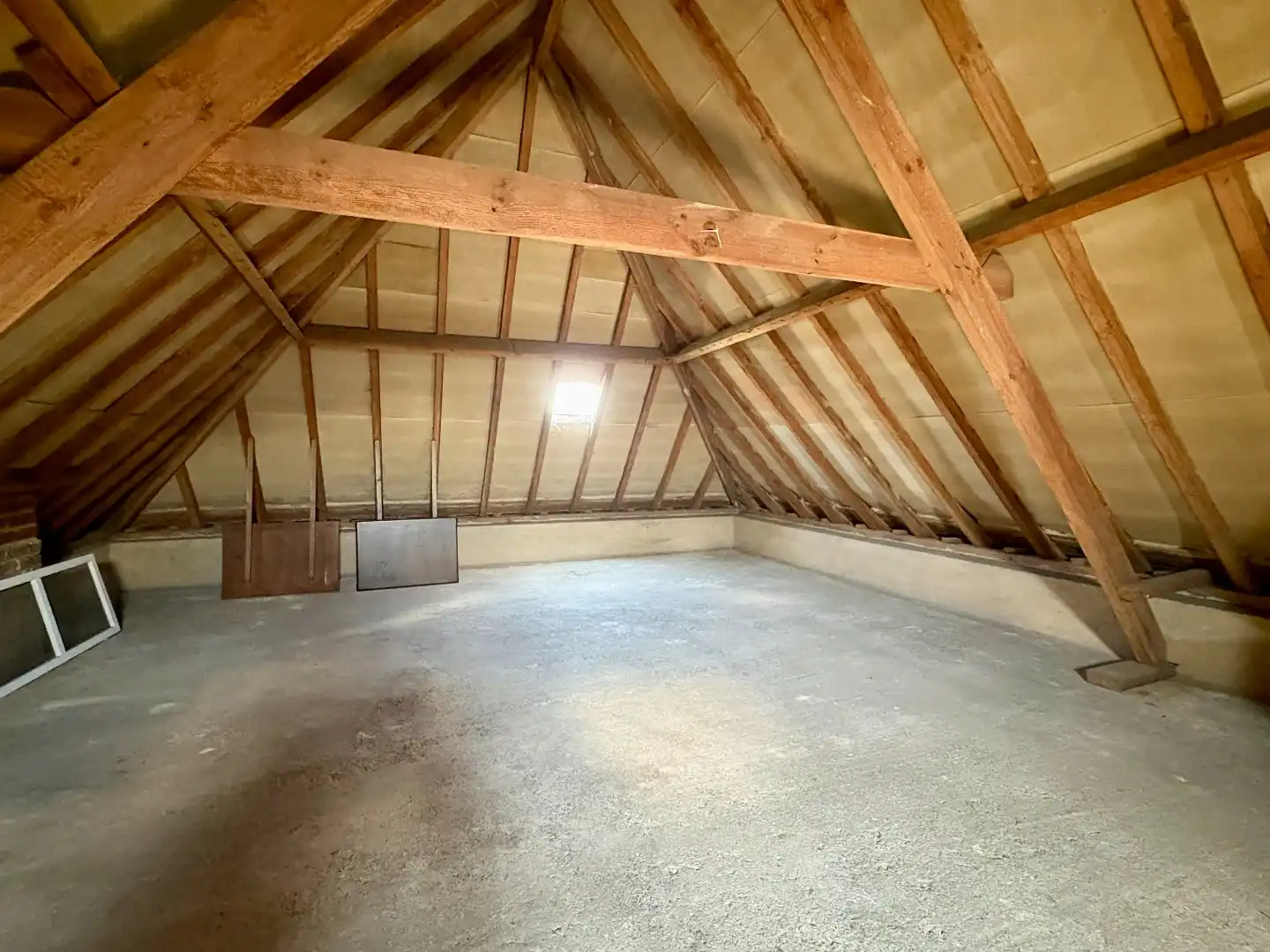 Woning met magazijn van +-300 m² te koop in Bavikhove foto 15