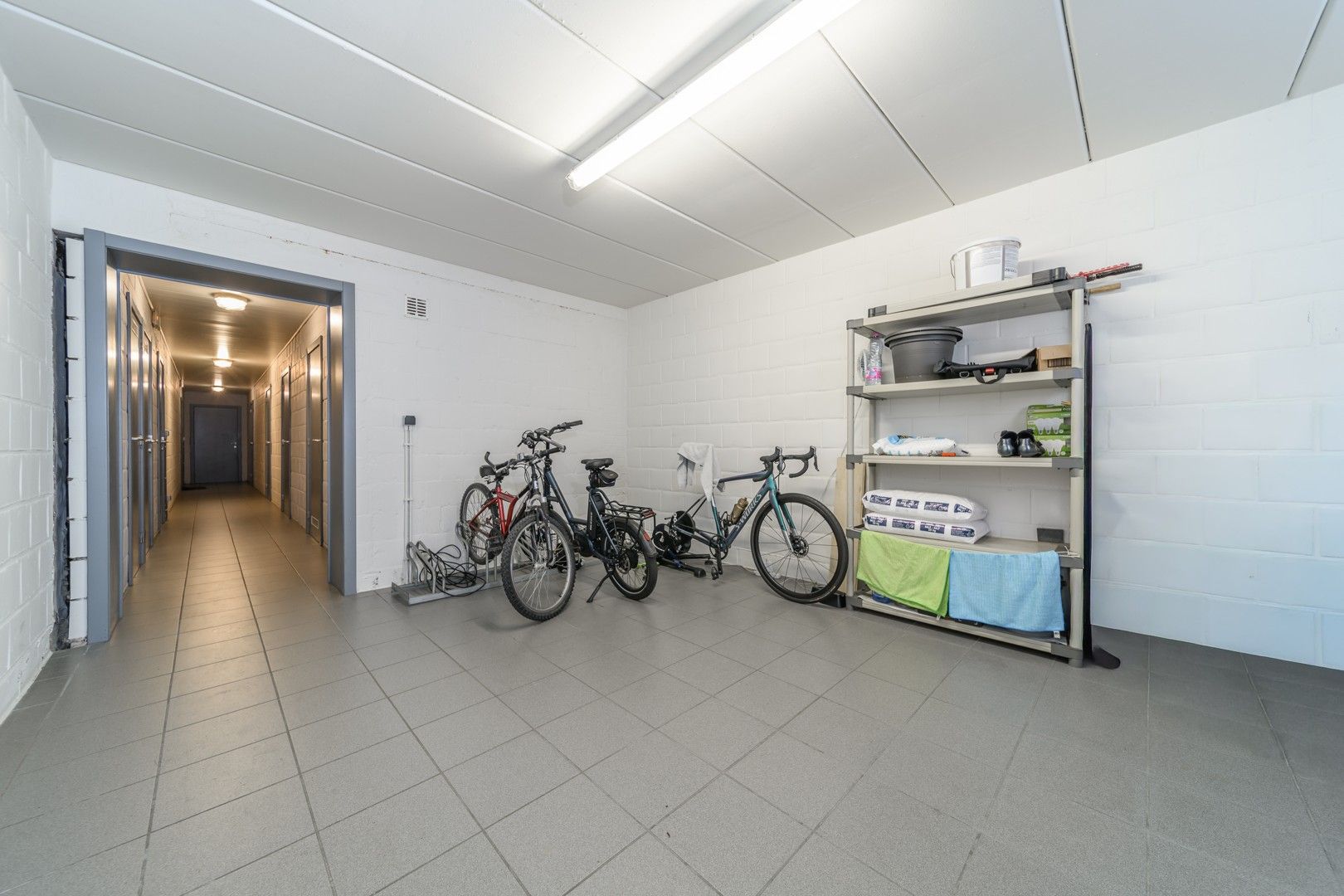 Prachtig loftappartement met 3 slaapkamers op zeer centrale locatie te Geraardsbergen foto 24