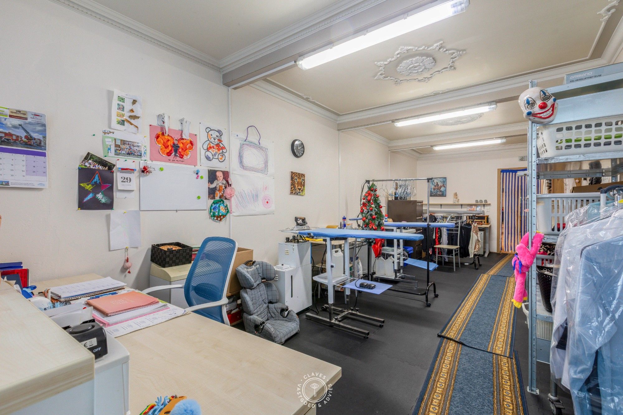 Drieslaapkamer woning met handelsfunctie aan het station van Beveren foto 10