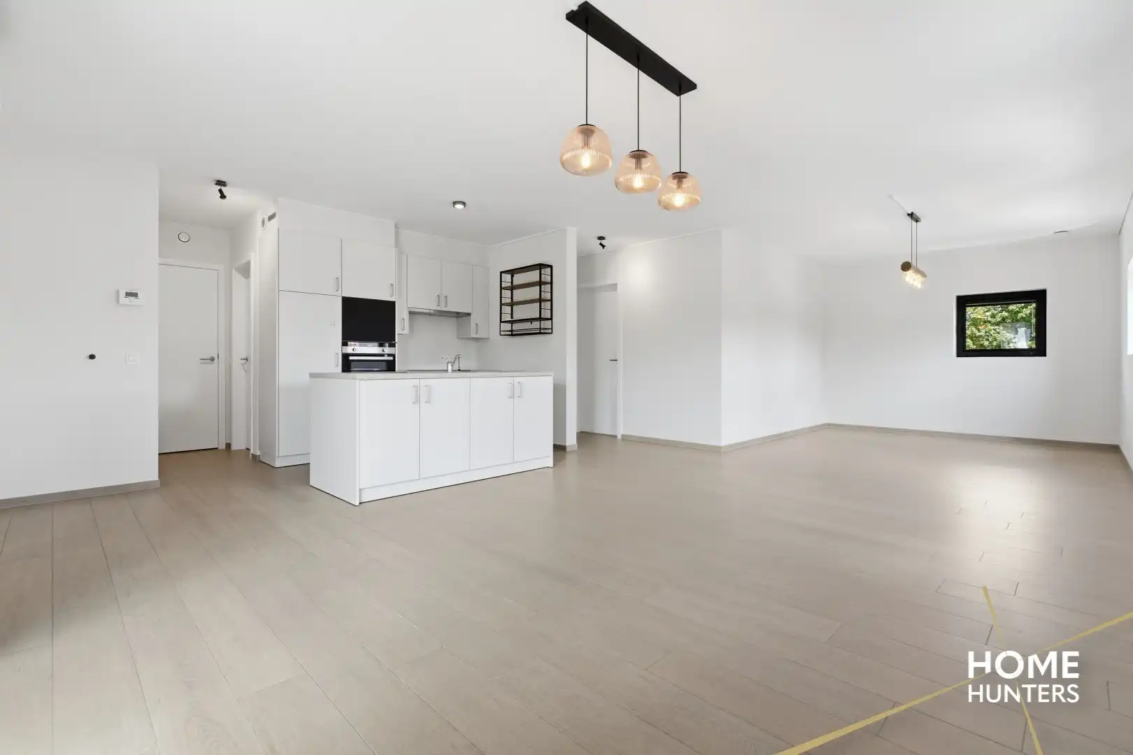 Modern en energiezuinig appartement met aangenaam terras in Roeselare foto 4