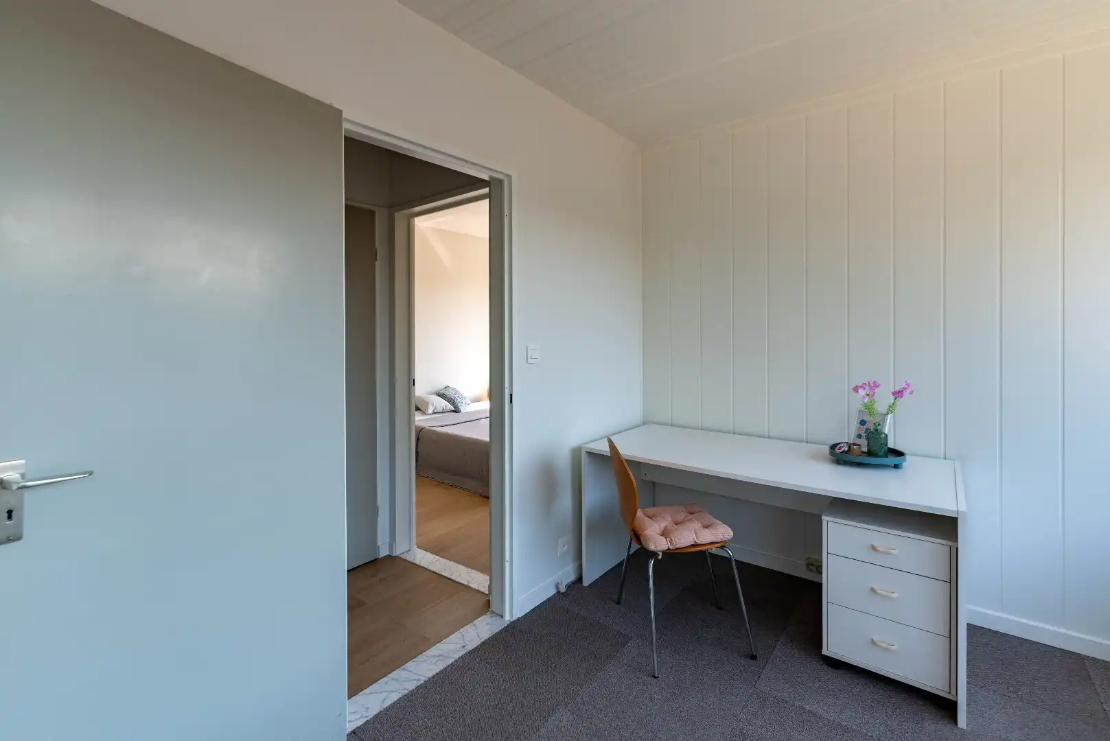 Appartement met 2 slpk., garage en rustgevend groen uitzicht foto 21