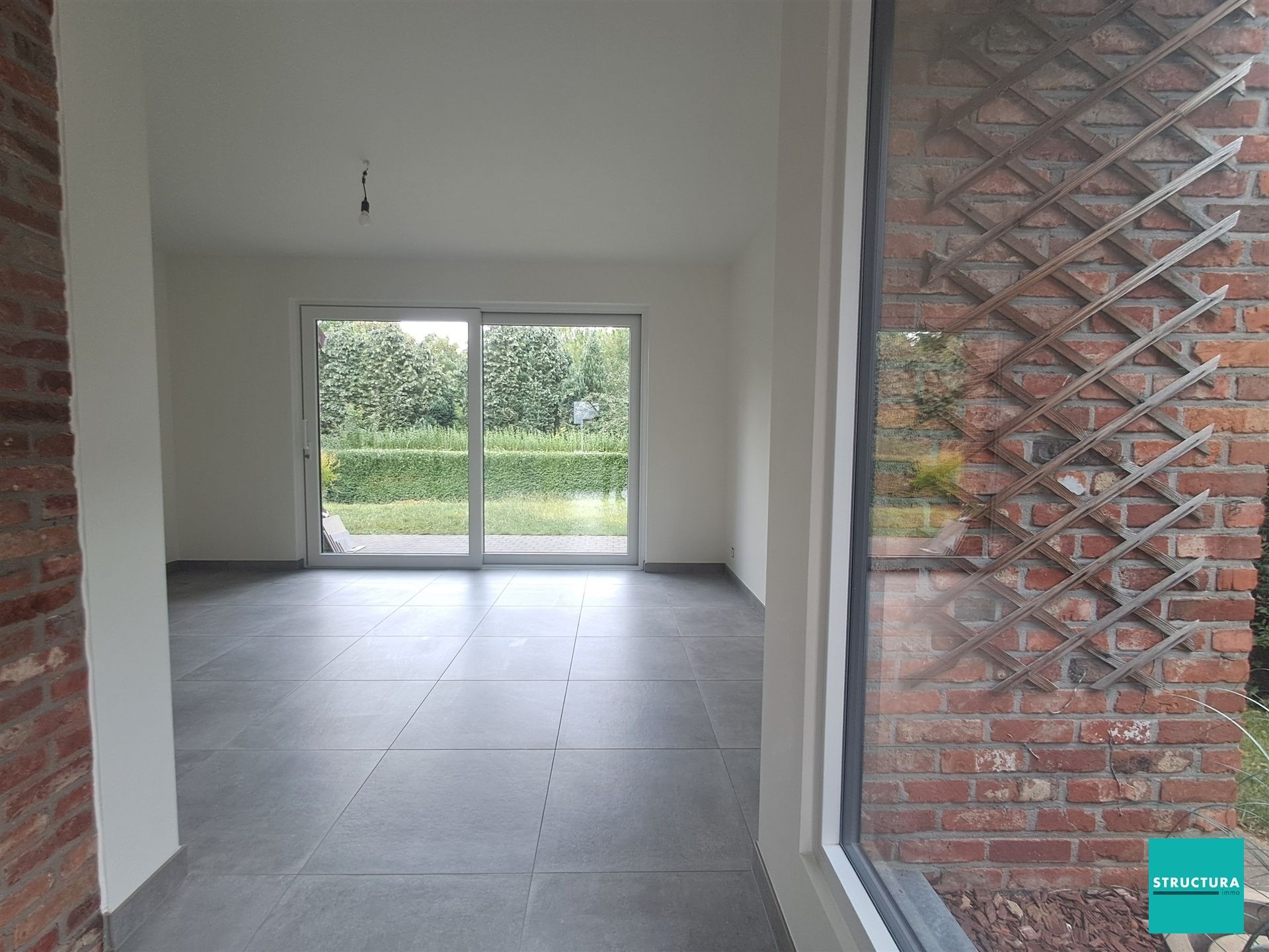 Villa met 4 kamers en mooie, privatieve tuin foto 19