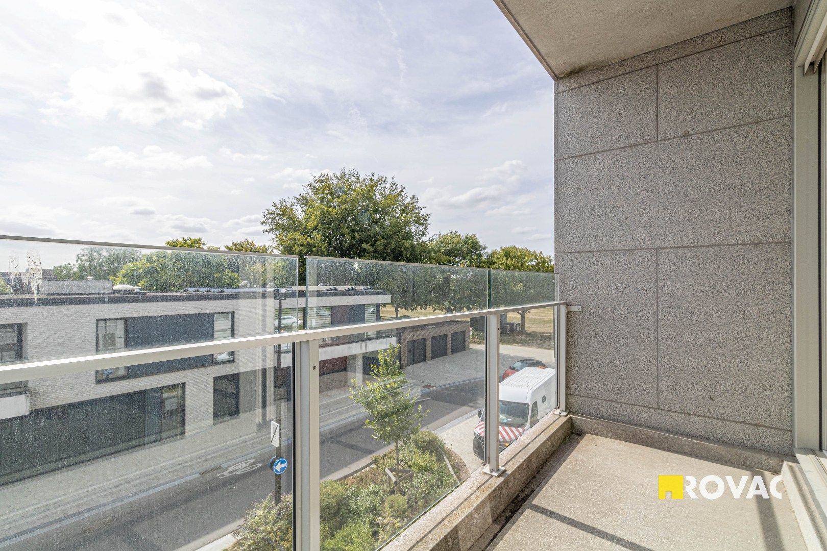 Zeer verzorgd appartement met zonneterras, autostaanplaats met EPC-label A foto 3