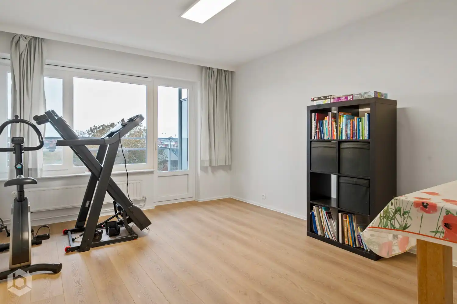 Appartement met 2 slaapkamers en dubbele terras met prachtig uitzicht op de binnenstad foto 10