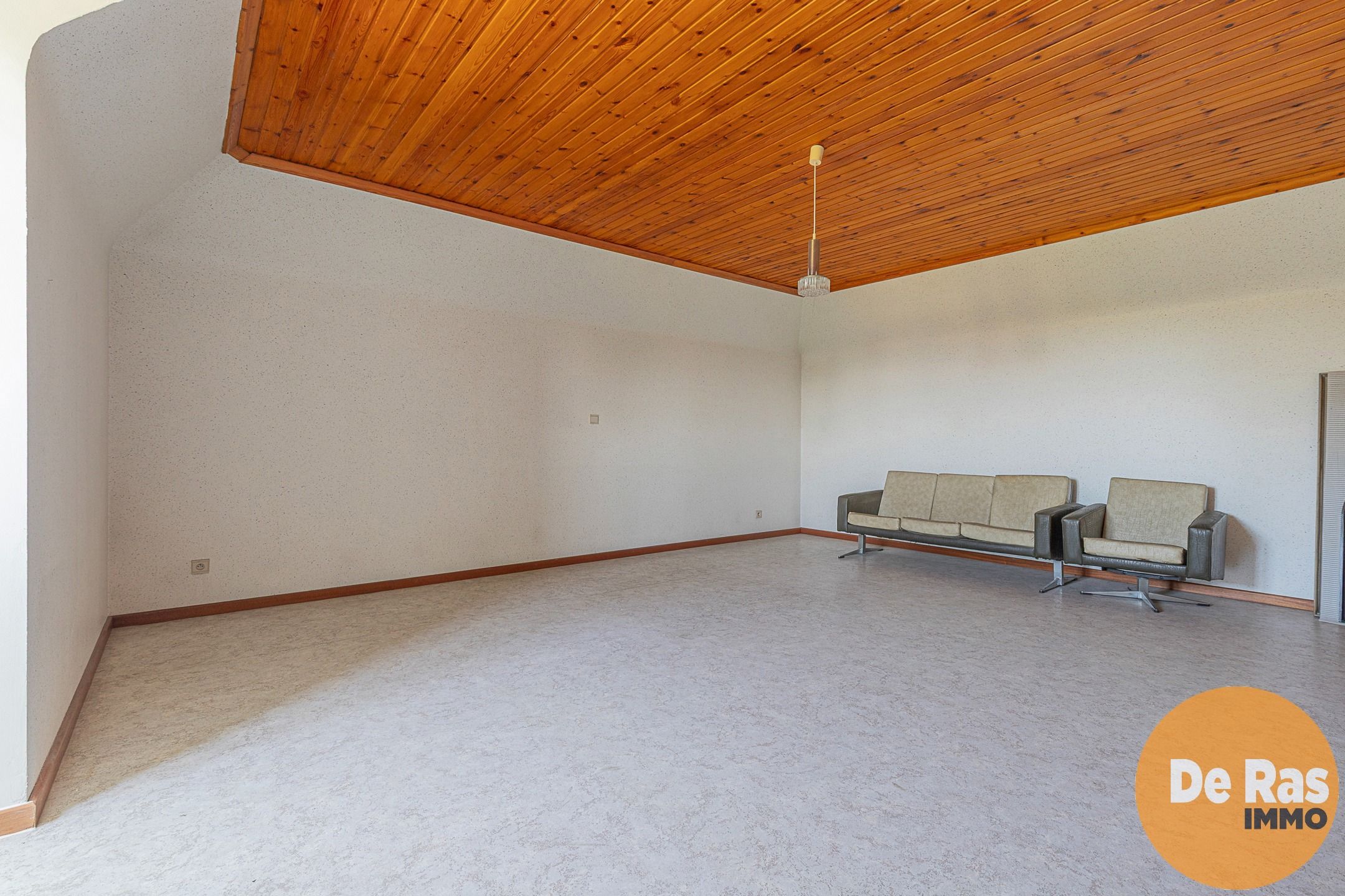 AFFLIGEM - Ruime woning met landelijke charme. foto 16