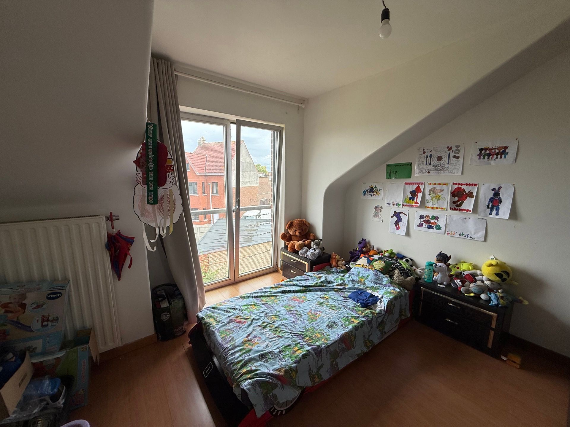 BURST - Dakappartement vlakbij het station. foto 6
