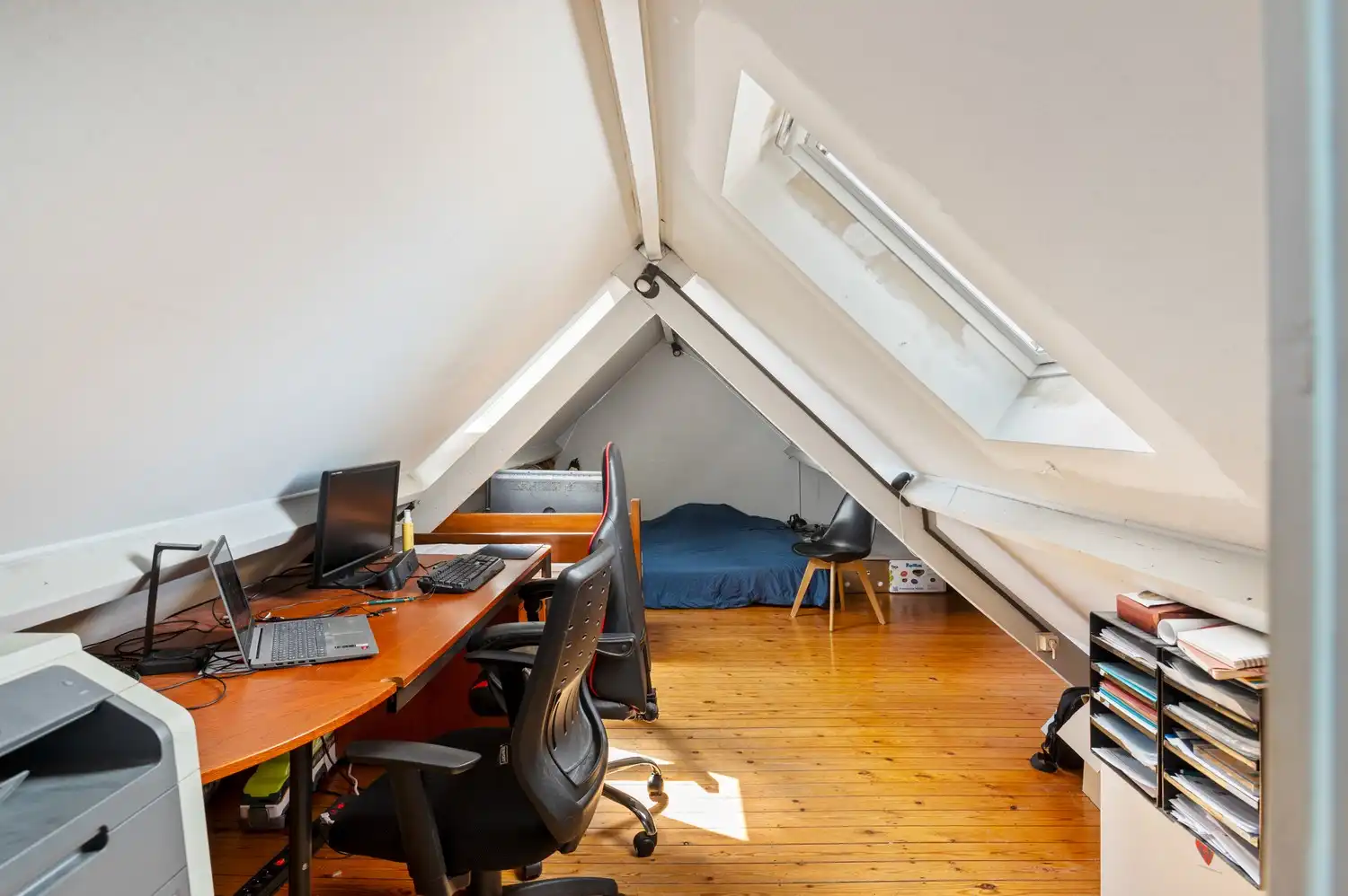 Instapklare woning met 4 slpkrs in hartje Edegem foto 19
