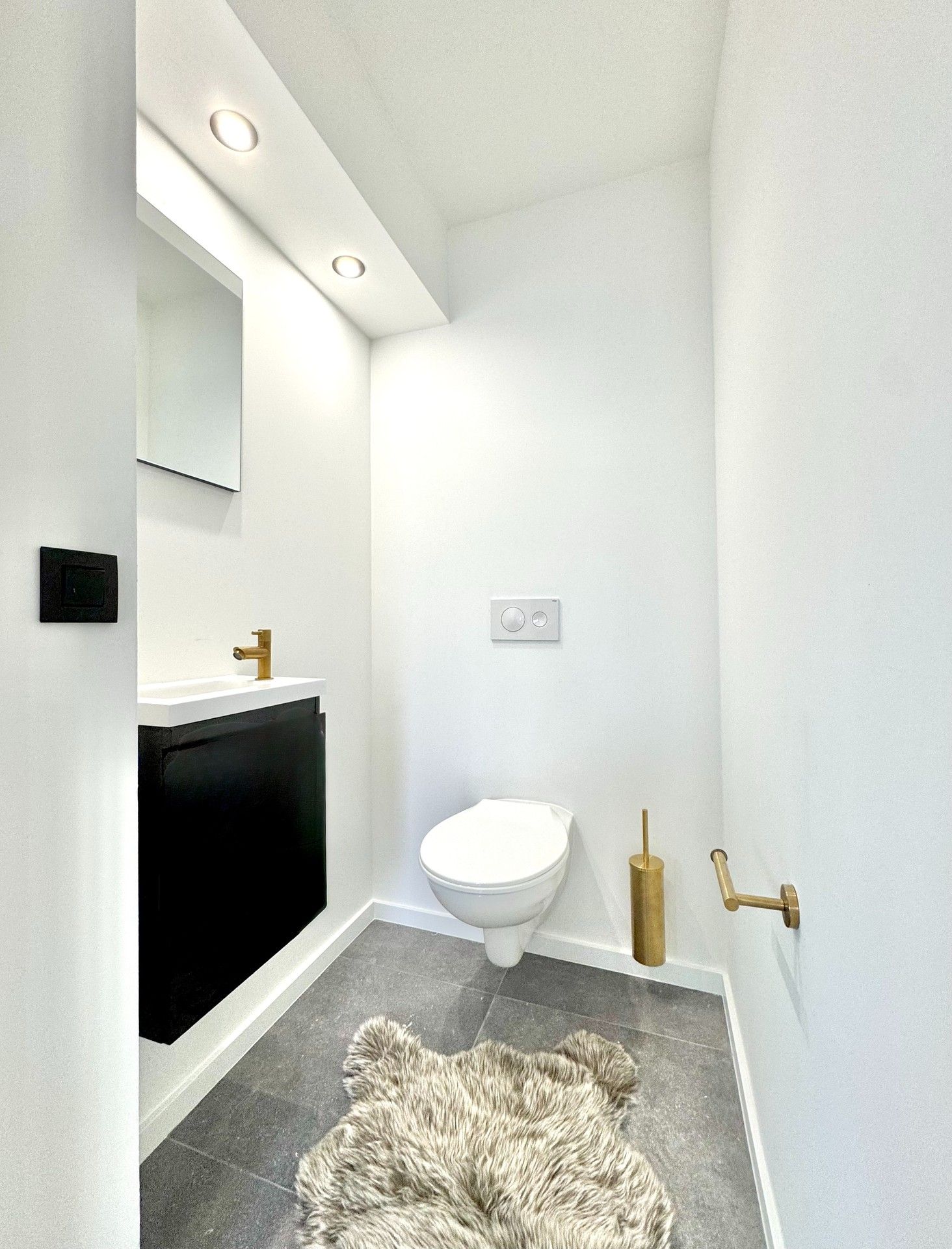 TIJDLOOS GERENOVEERDE HALFOPEN WONING OP 370 m² foto 14