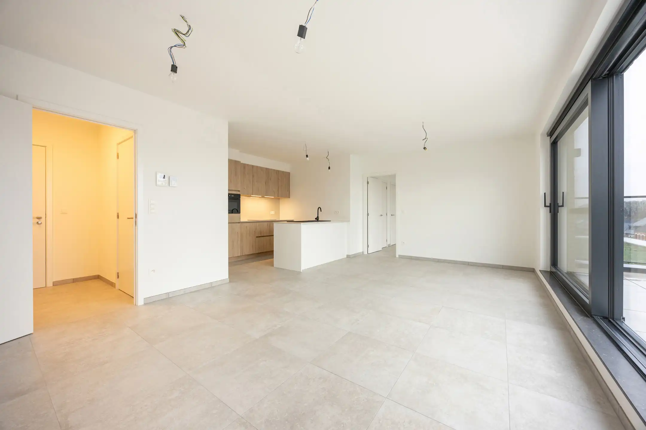 Nieuwbouw penthouse met 1 slaapkamer en terras foto 3