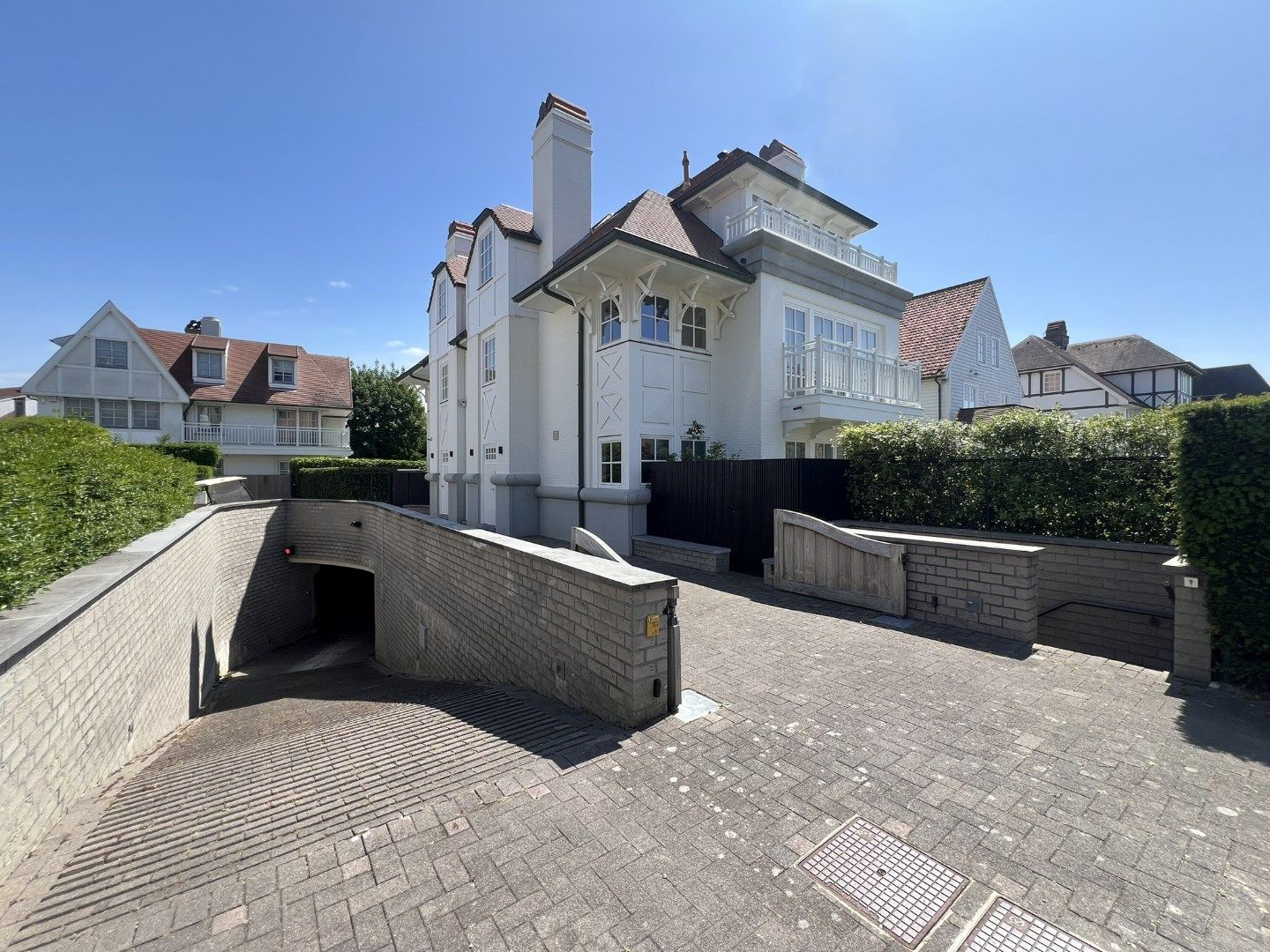()=>{if(producerUpdateValueVersion(node),producerAccessed(node),node.value===ERRORED)throw node.error;return node.value} Elizabetlaan 28 -/8 - 8300 Knokke-Heist