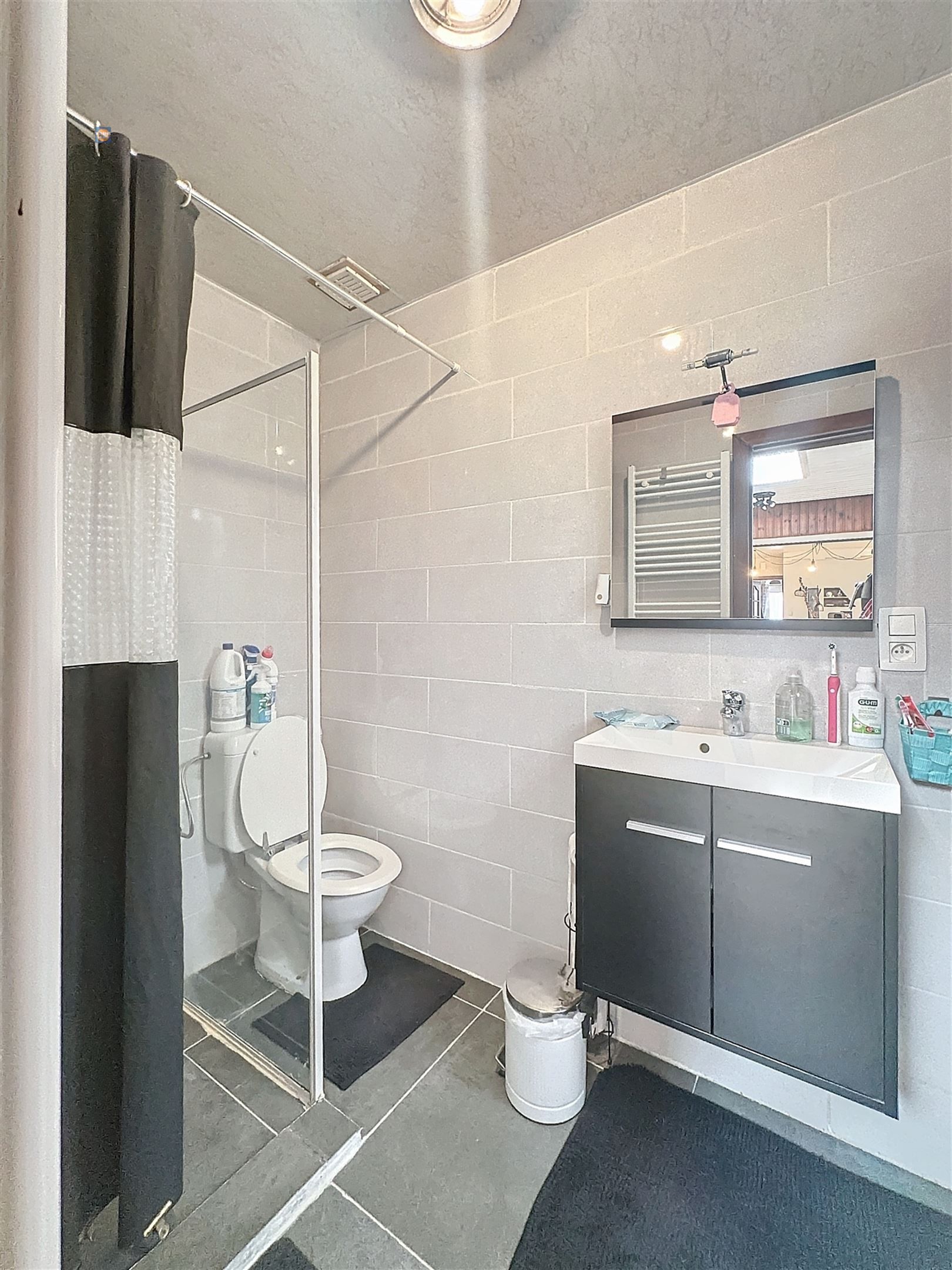 Charmante rijwoning in kindvriendelijke buurt foto 6