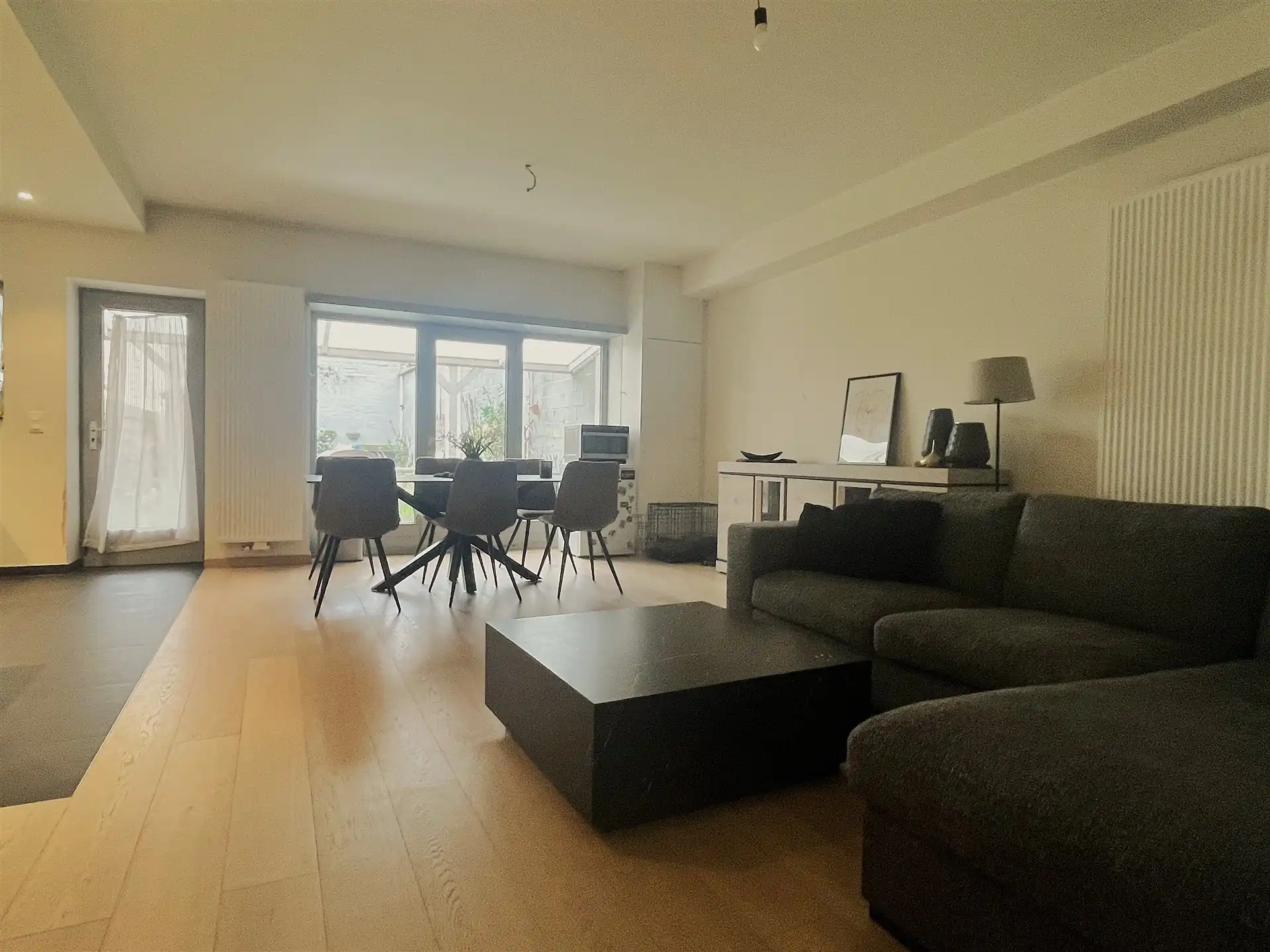 gelijkvloers appartement met 2 slaapkamers en tuin in Antwerpen foto 2