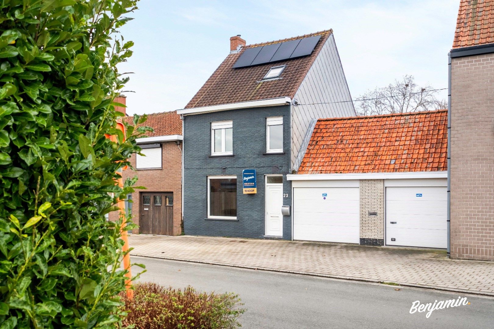 Instapklare woning met 3 slaapkamers en zonnige tuin in Dadizele foto {{pictureIndex}}