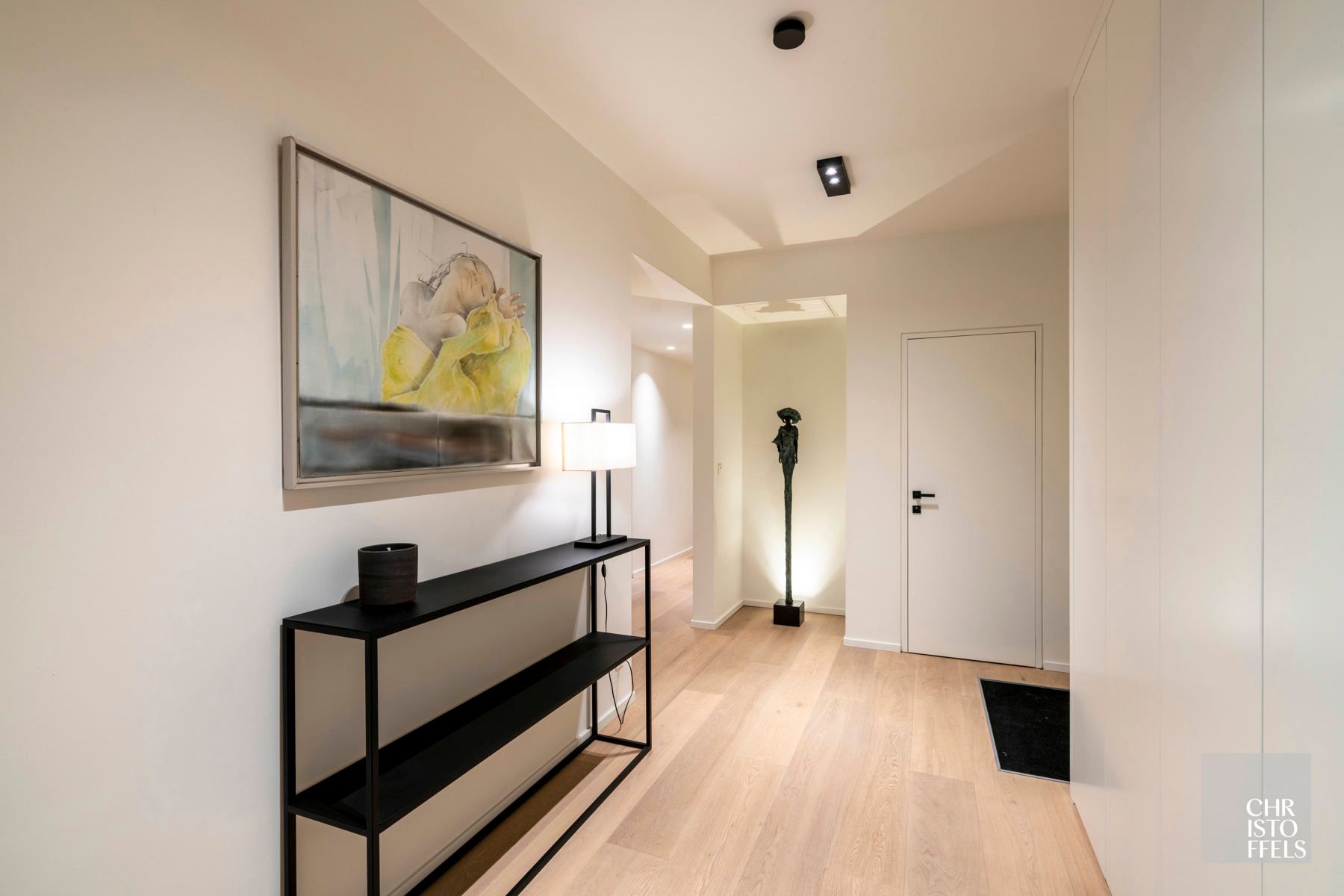 Exclusief villa-appartement (183m²) met privé tuin gelegen in een afgesloten park met buitenzwembad. foto 27