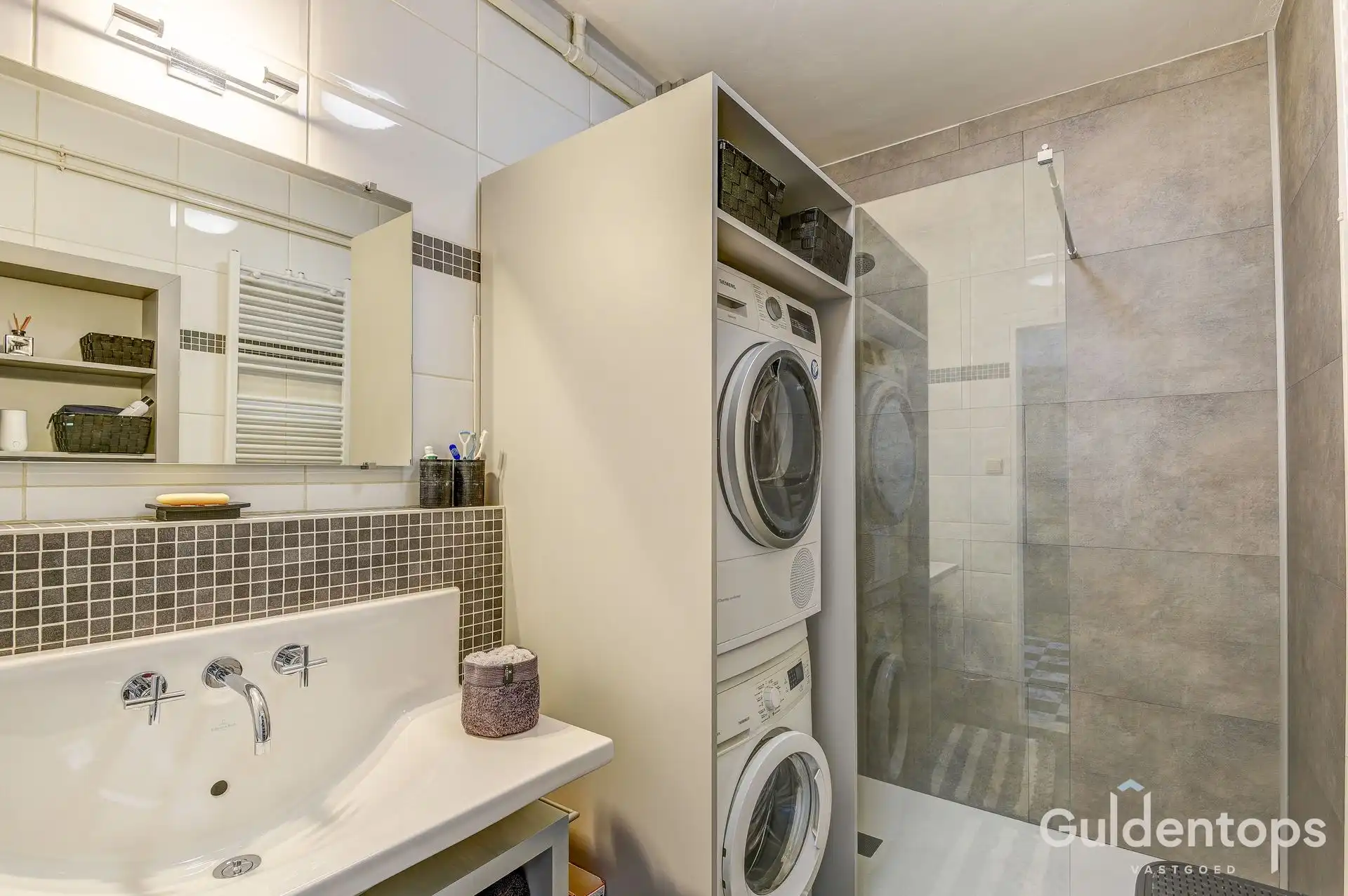 Ruim instapklaar appartement 125 m²  3 slaapkamers en airco foto 7