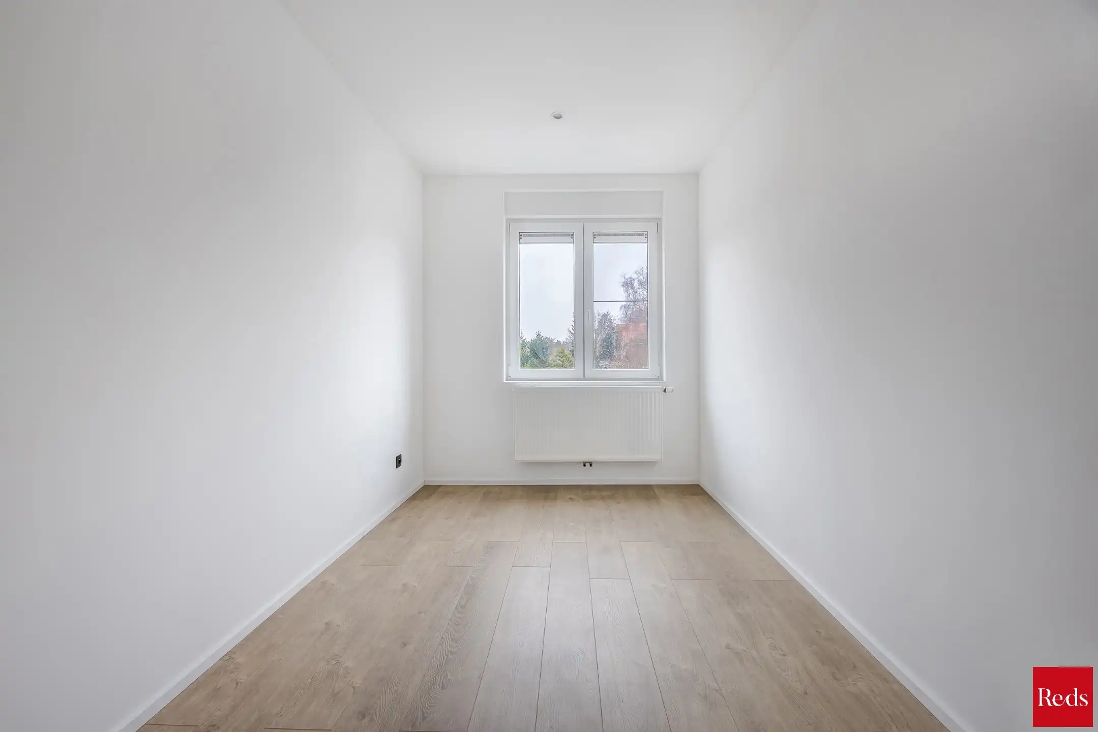 Volledig gerenoveerde woning in het hart van Wijnegem foto 20