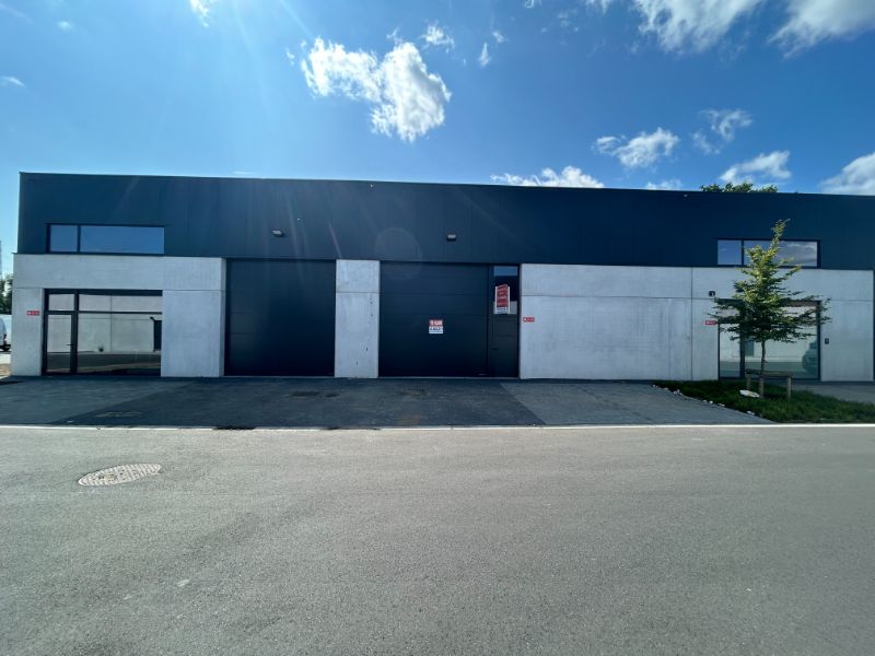 Nieuwbouw magazijn te koop – 226,32 m² met 2 parkings foto 8