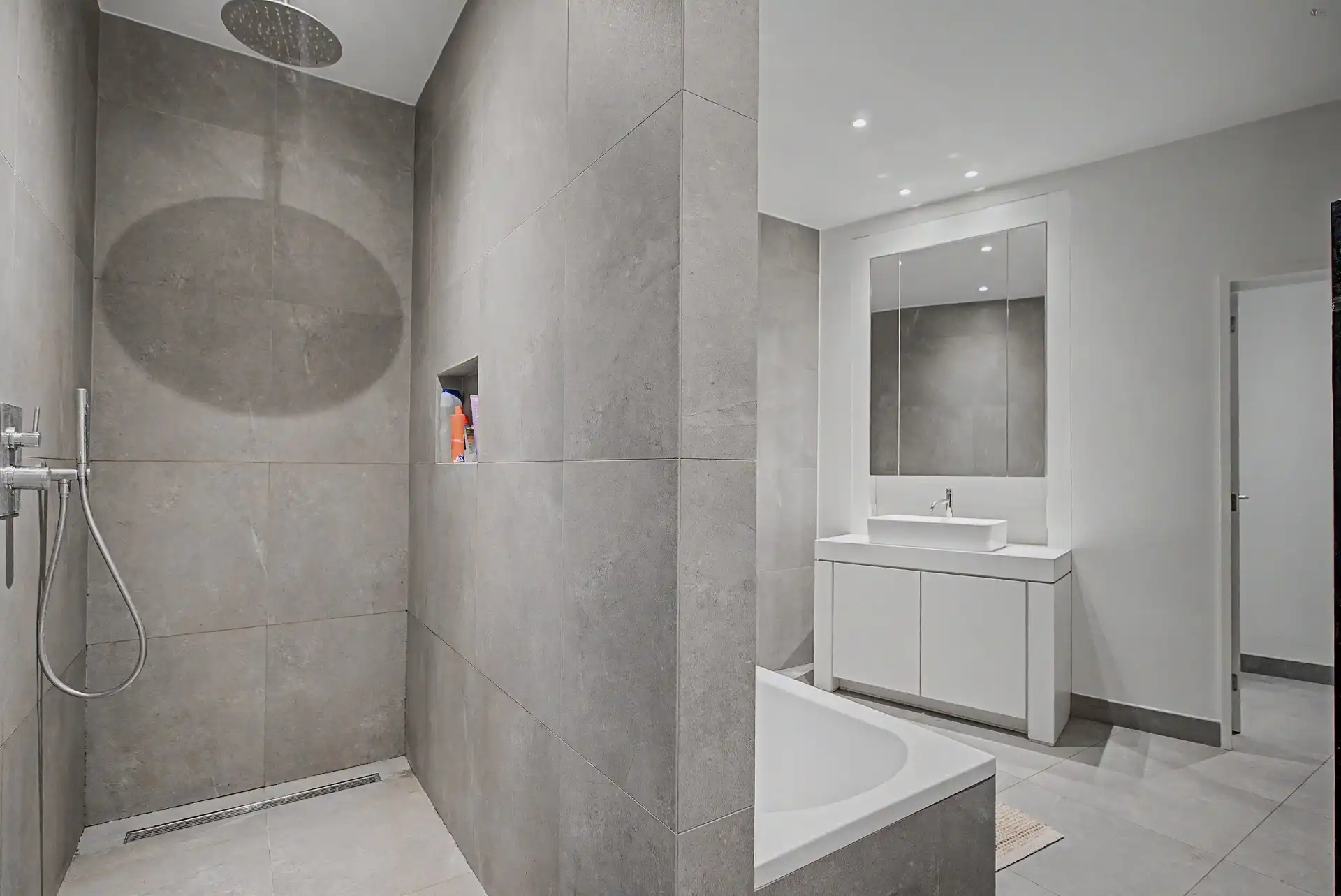 Ruime mogelijkheid tot kangoeroewoning met toch elk hun privé foto 11