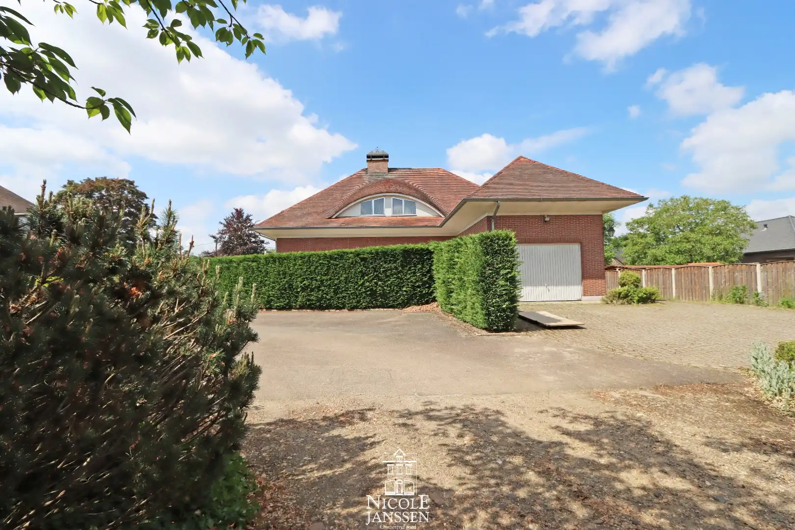 Royale gezinswoning met 5 slaapkamers  foto 25