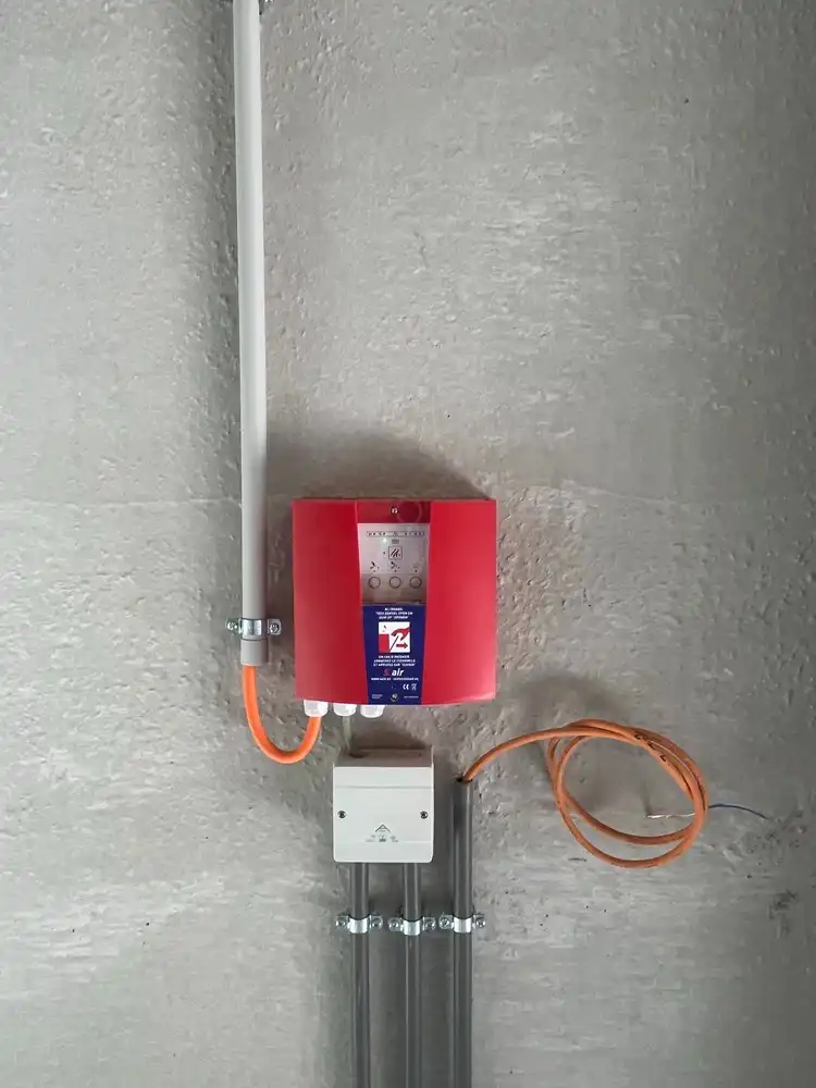 KMO-unit 6 met kantoor foto 7