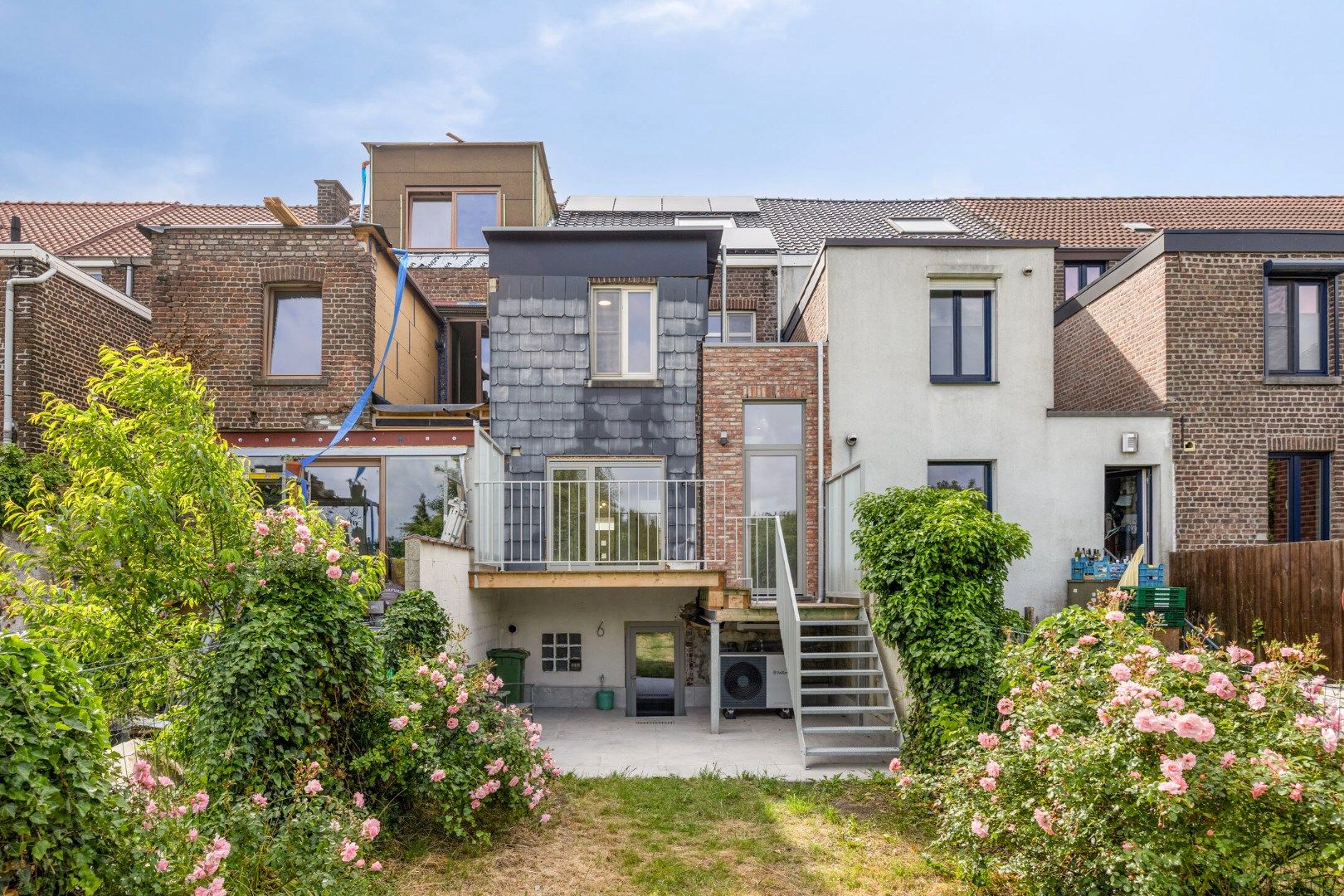 Totaal gerenoveerde en zeer goed gelegen woning op wandelafstand station met 3 ruime slaapkamers en bureauruimte - EPC A (81) kWh/m²  foto 34