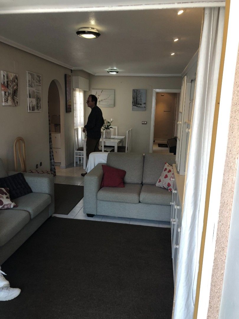 Centraal gelegen appartement in Torrevieja foto 13