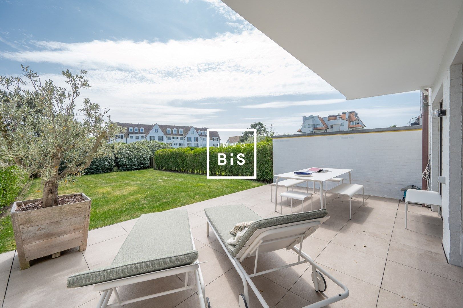 Luxueus tuinappartement in duplex op topligging aan de Wandeldijk foto 2