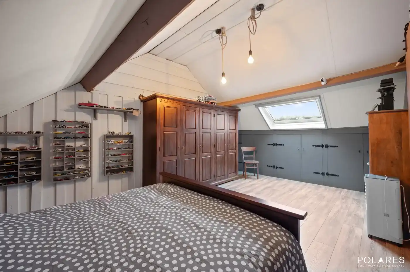 Karaktervolle landelijke woning met 4 slaapkamers, zwembad en groene tuin foto 14