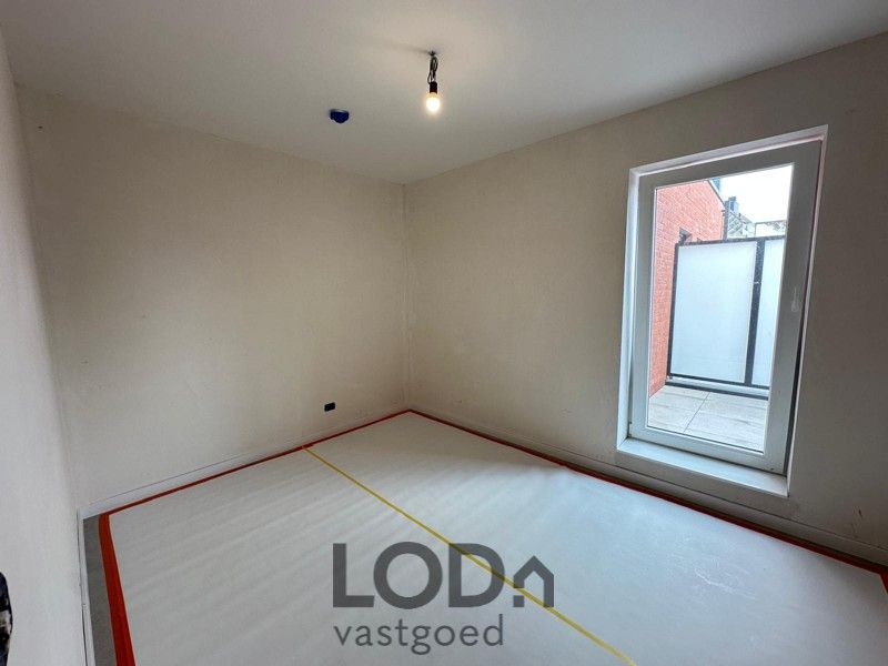 Instapklaar NIEUWBOUWAPPARTEMENT op een uitstekende locatie! foto 6