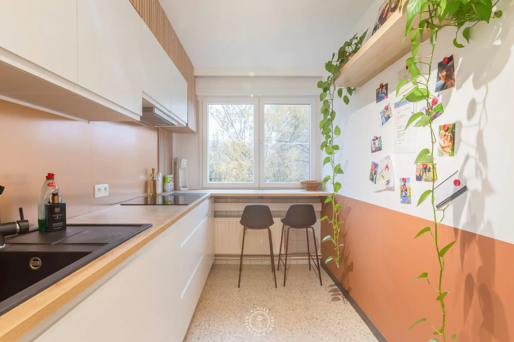 Zeer aangenaam en lichtrijk 3 slaapkamer appartement foto 5