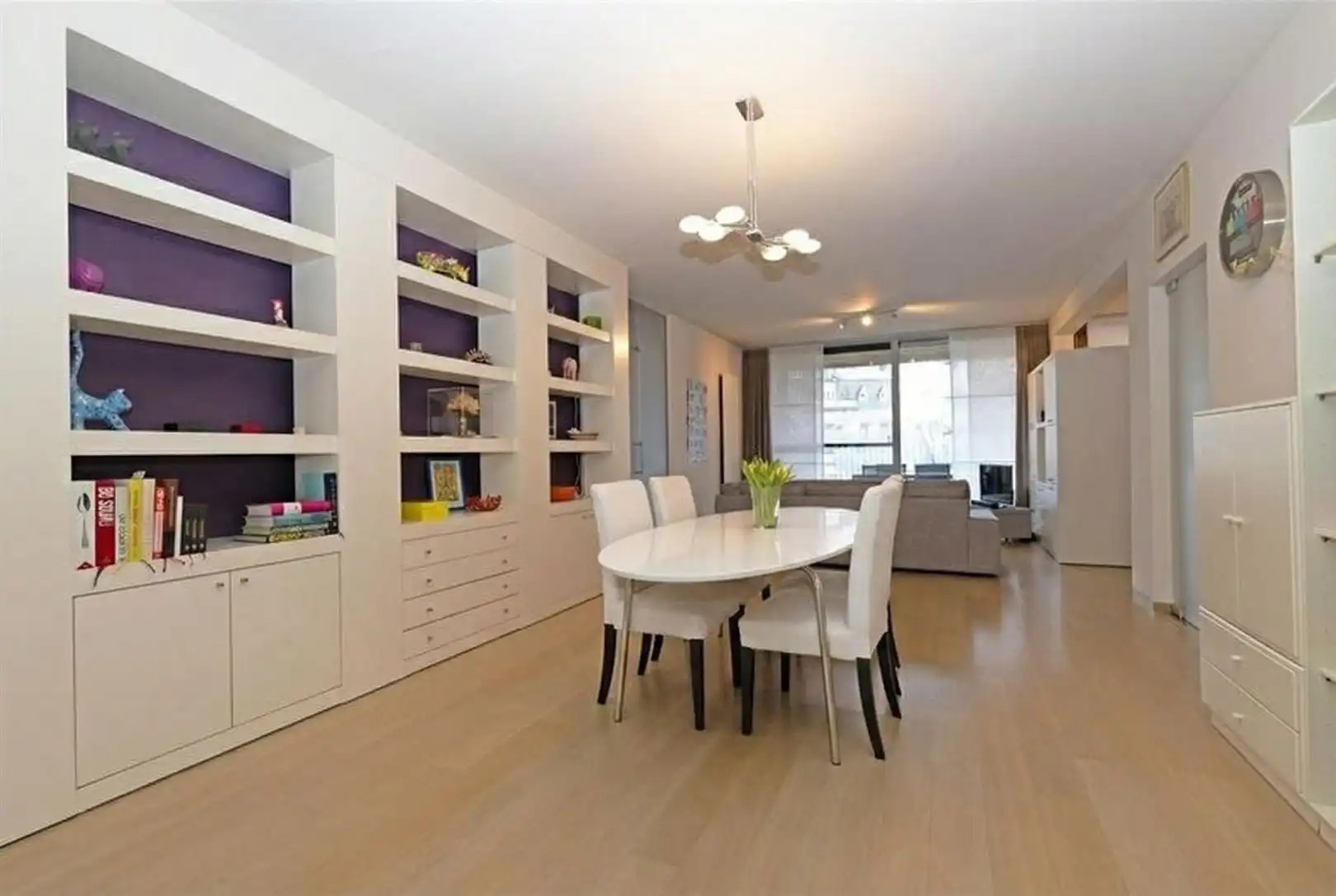 Kwalitatief appartement in hartje Hasselt foto 2