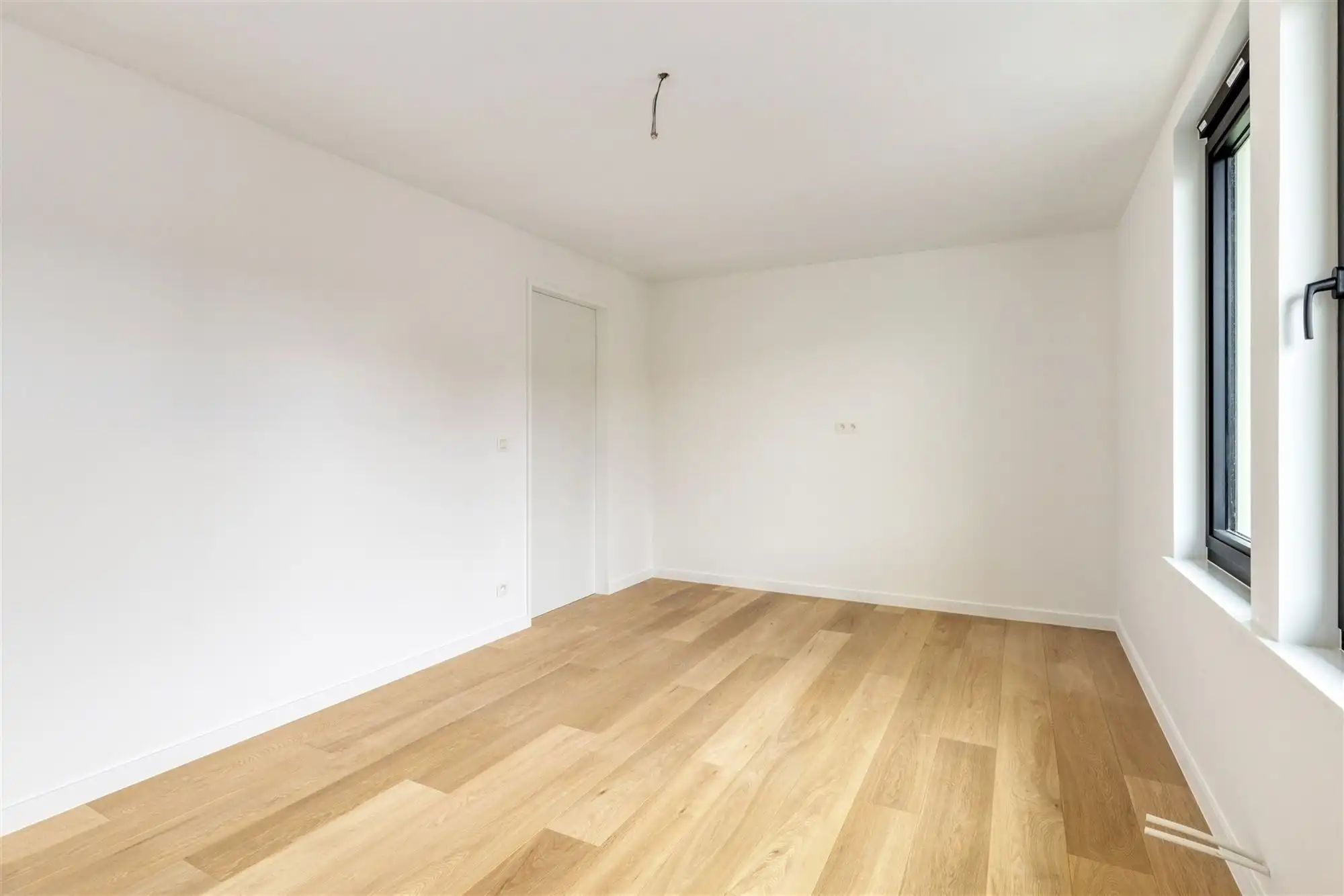 Prachtig gerenoveerd huis met tuin en 4 slaapkamers centrum Mortsel foto 17