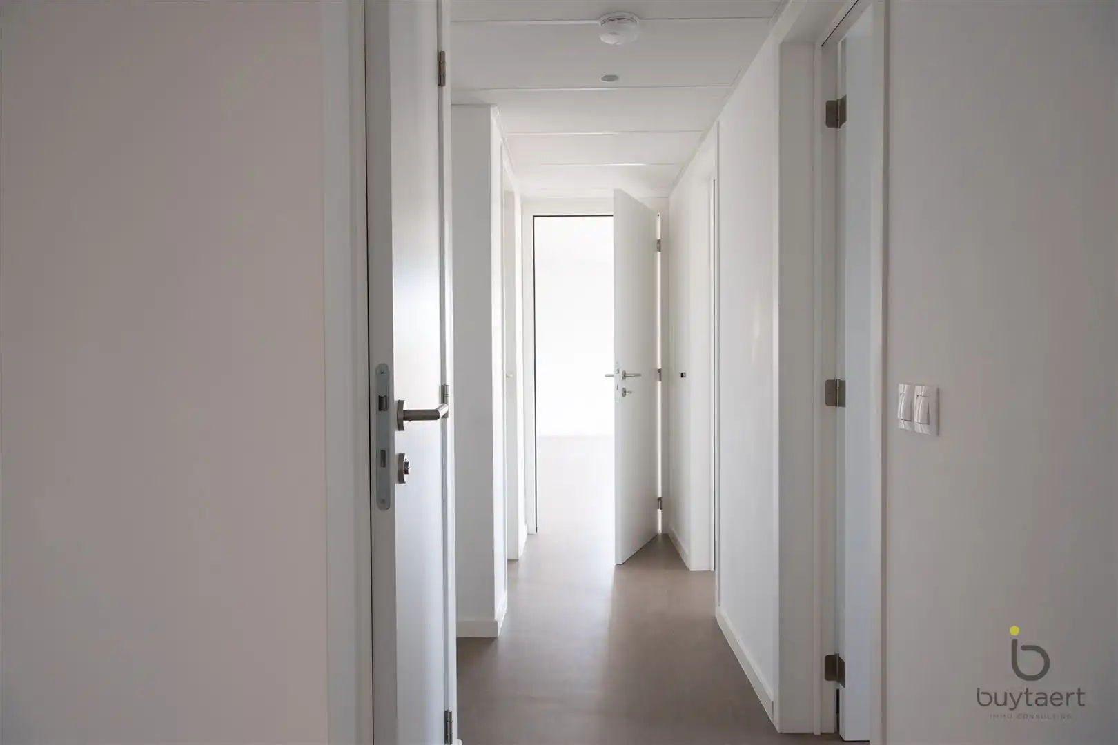 Energiezuinig appartement met parkeermogelijkheden! foto 10