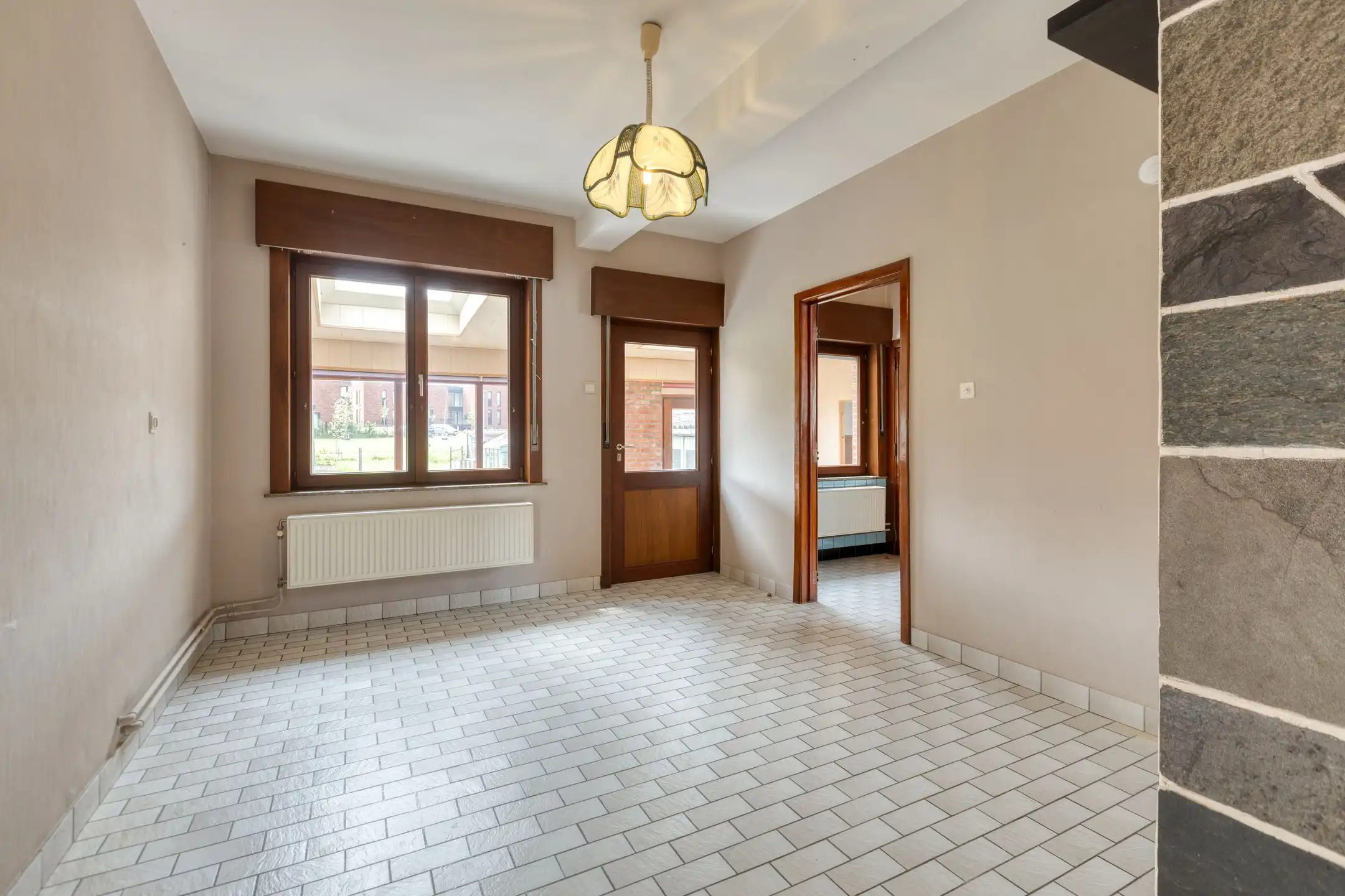 Woning vol potentieel op ruim perceel foto 6