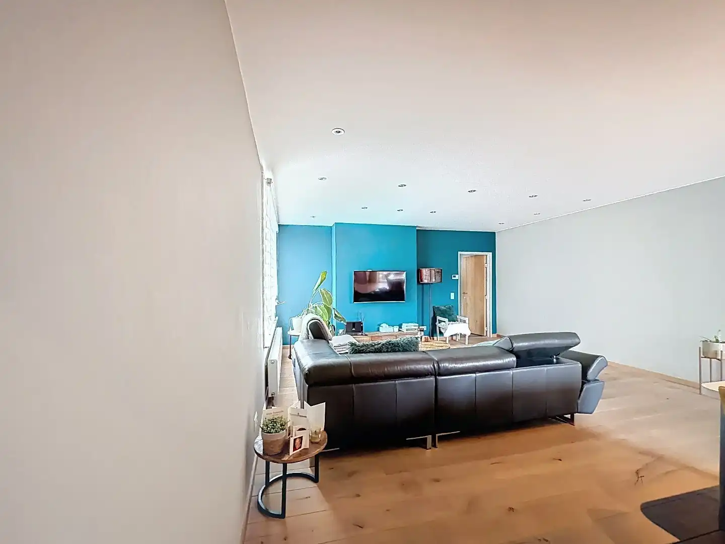 Stijlvol gerenoveerd appartement met terras in centrum Tienen foto 4