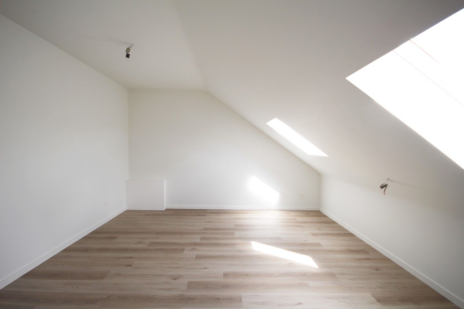 Instapklare nieuwbouw duplex te huur in Sint-Truiden! foto 23